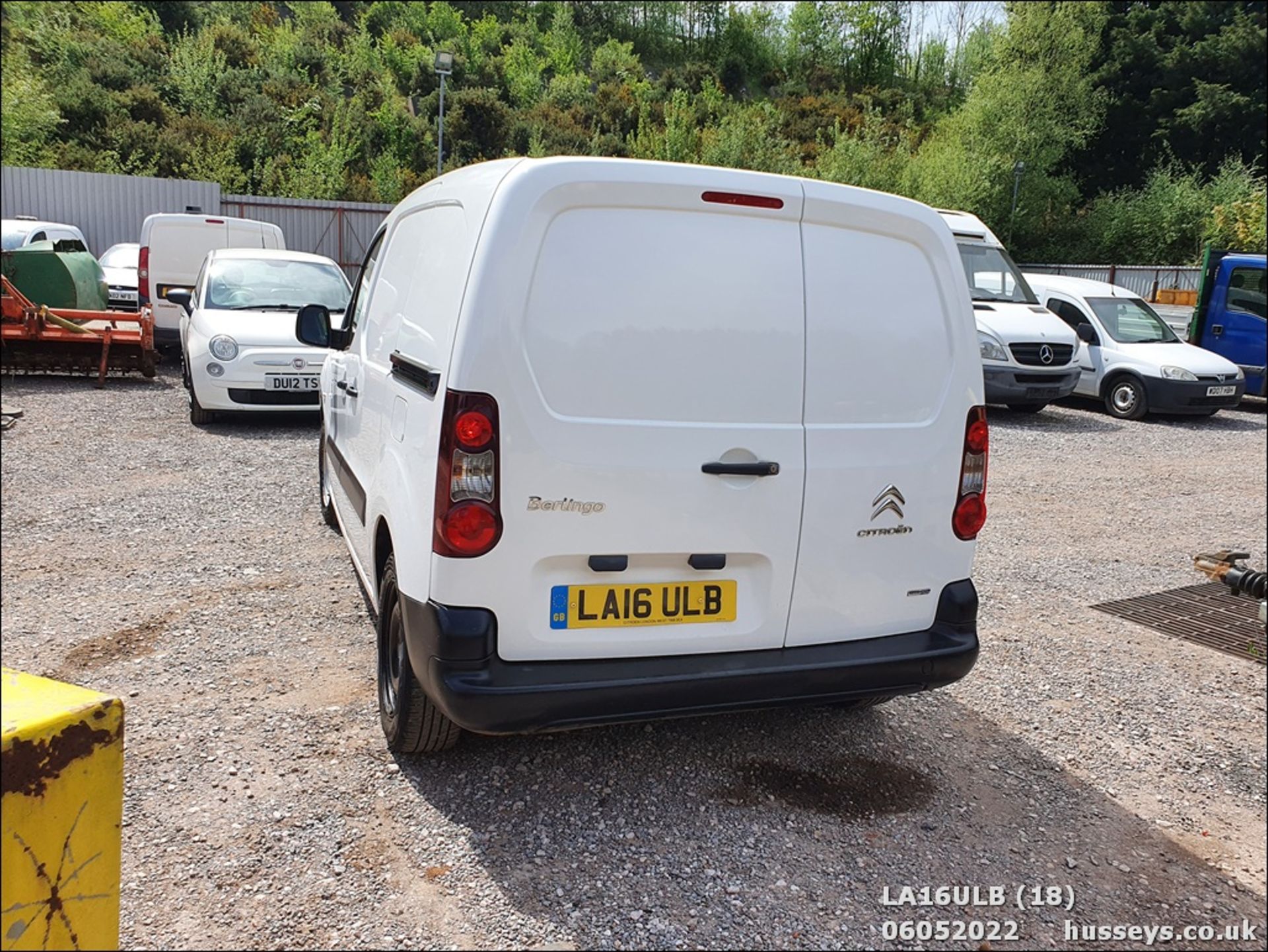 16/16 CITROEN BERLINGO 625 LX BLUEHDI S - 1560cc 5dr Van (White, 149k) - Image 19 of 30