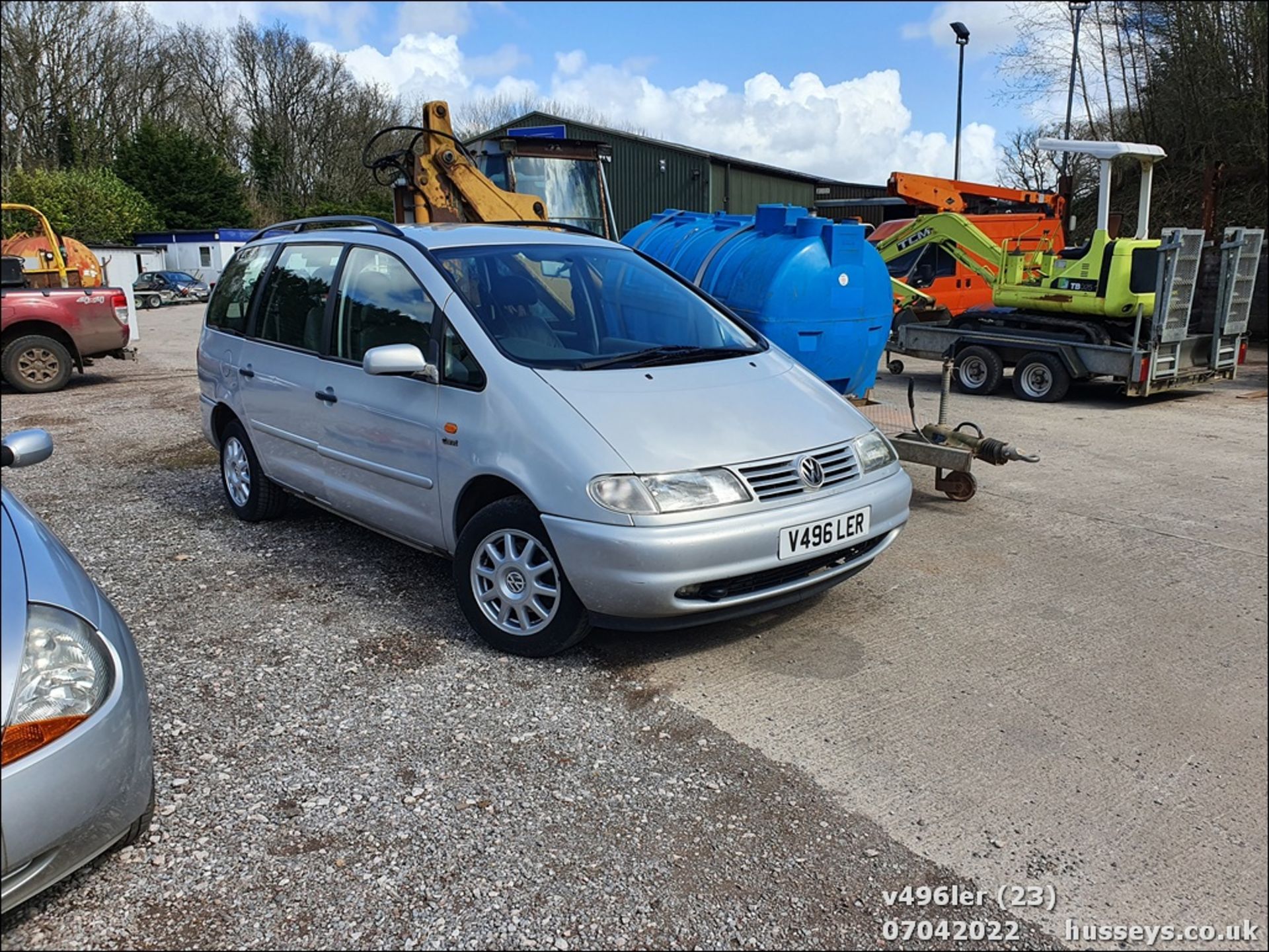 1999 VOLKSWAGEN SHARAN S TDI - 1896cc 5dr Estate (Silver) - Image 23 of 23