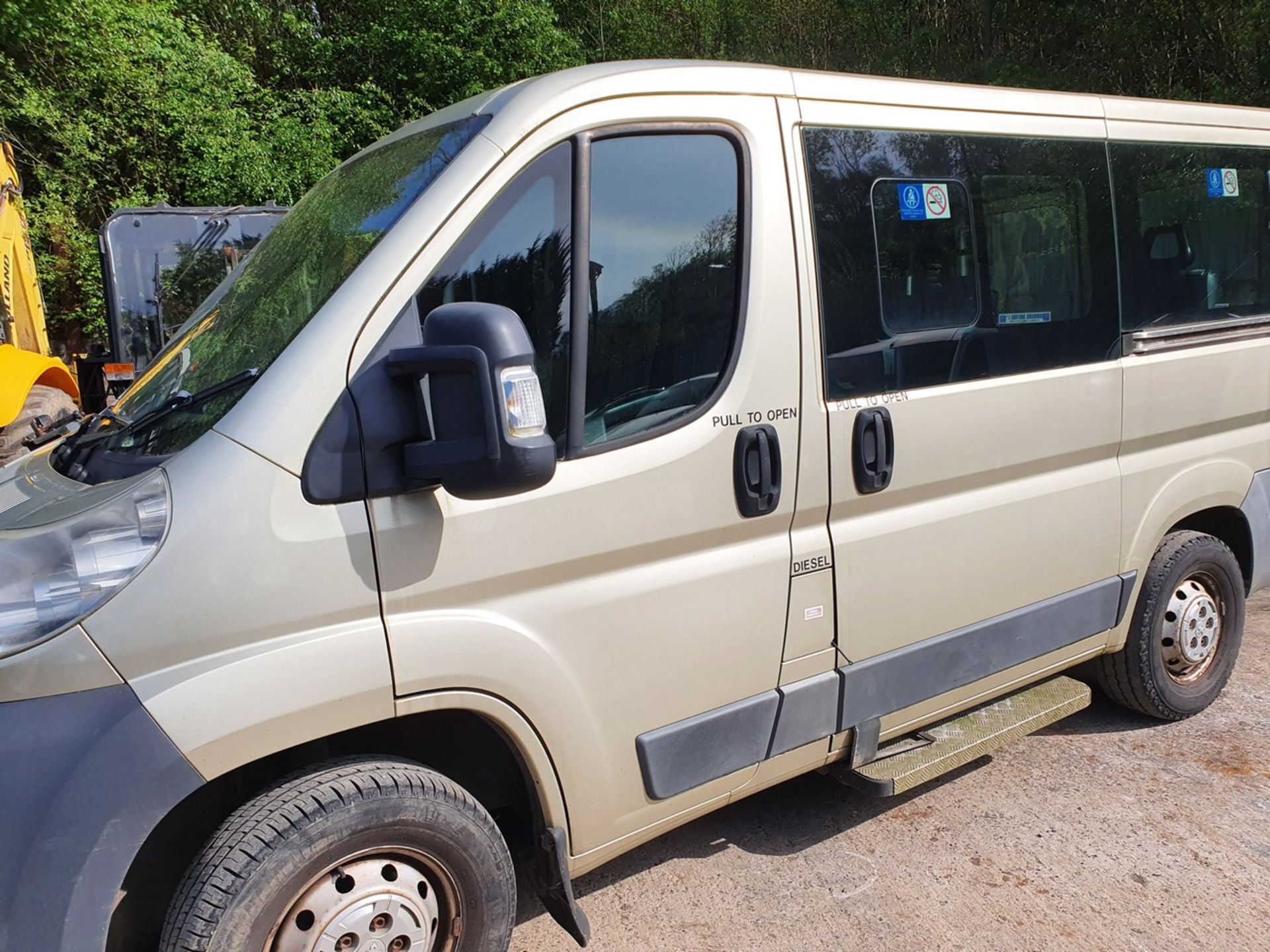 12/12 PEUGEOT BOXER 333 L1H1 HDI - 2198cc 5dr Minibus (Gold, 61k) - Image 11 of 46