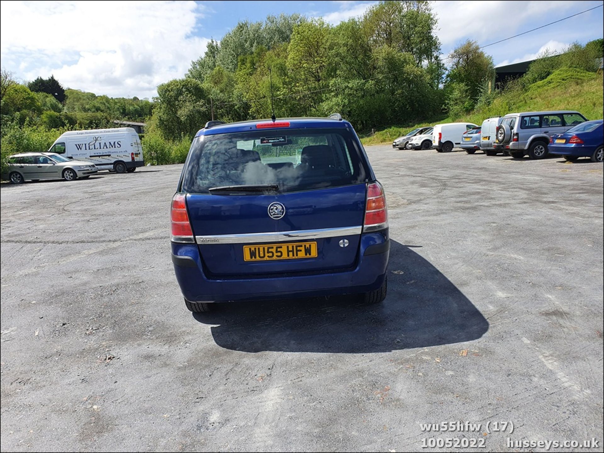 06/55 VAUXHALL ZAFIRA EXPRESSION - 1598cc 5dr MPV (Blue) - Image 17 of 38