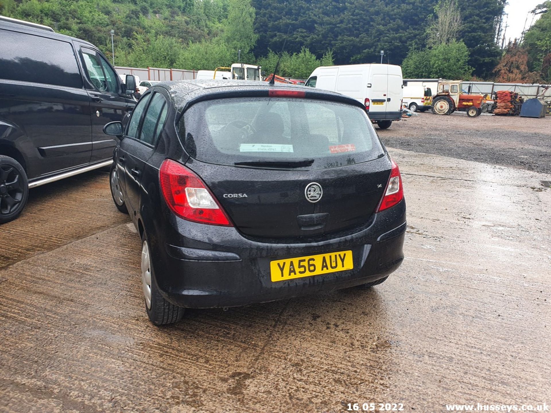 07/56 VAUXHALL CORSA CLUB A/C - 1364cc 5dr Hatchback (Black, 131k) - Image 12 of 34