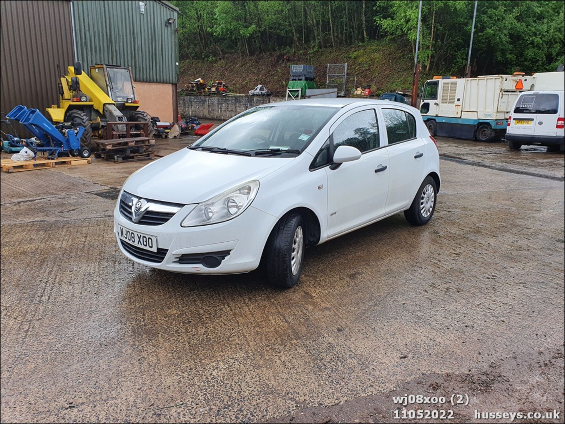 08/08 VAUXHALL CORSA LIFE CDTI - 1248cc 5dr Hatchback (White, 82k) - Image 3 of 48