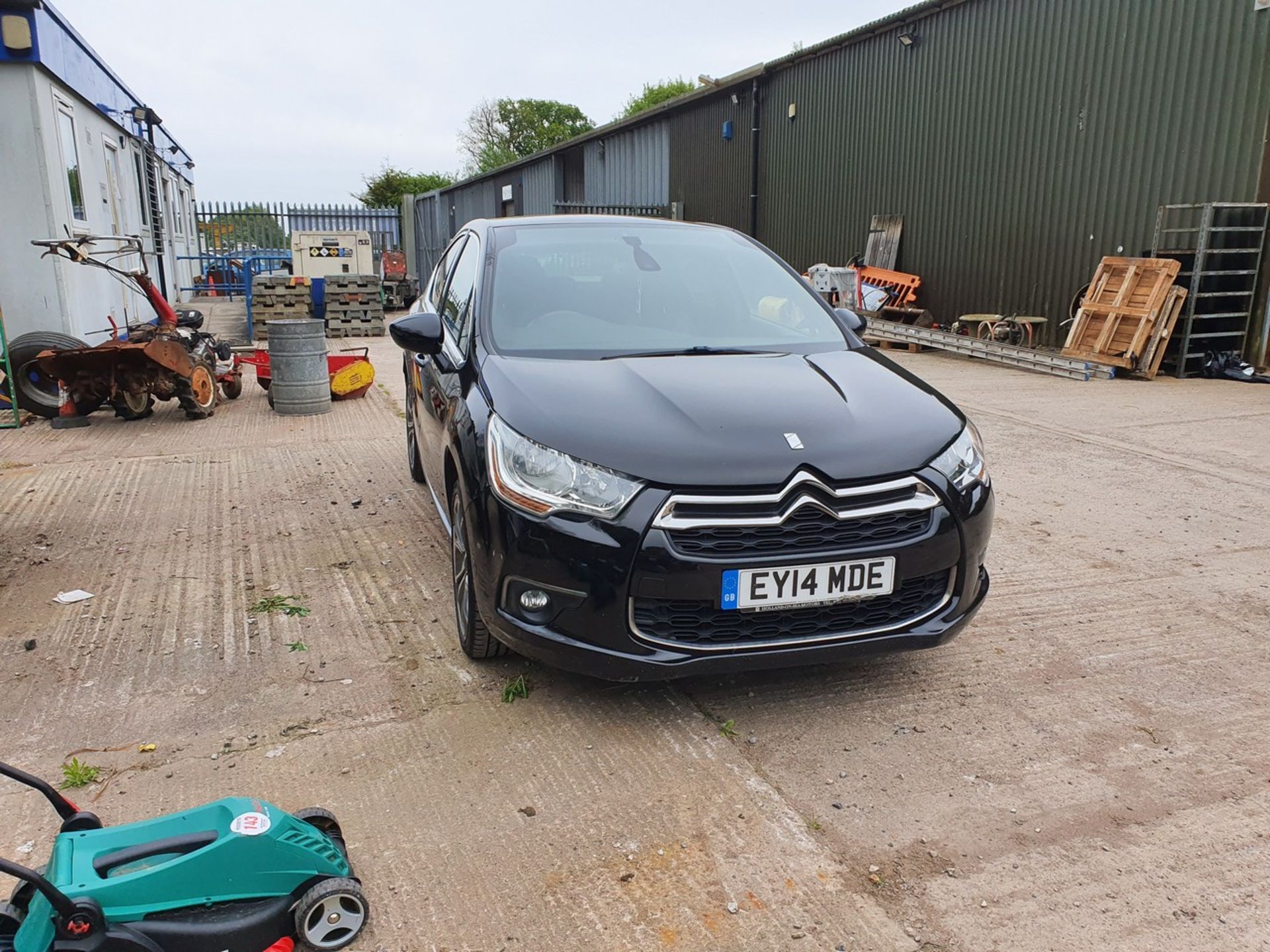 14/14 CITROEN DS4 DSTYLE AIRDREAM E-HDI - 1560cc 5dr Hatchback (Black, 147k) - Image 19 of 36