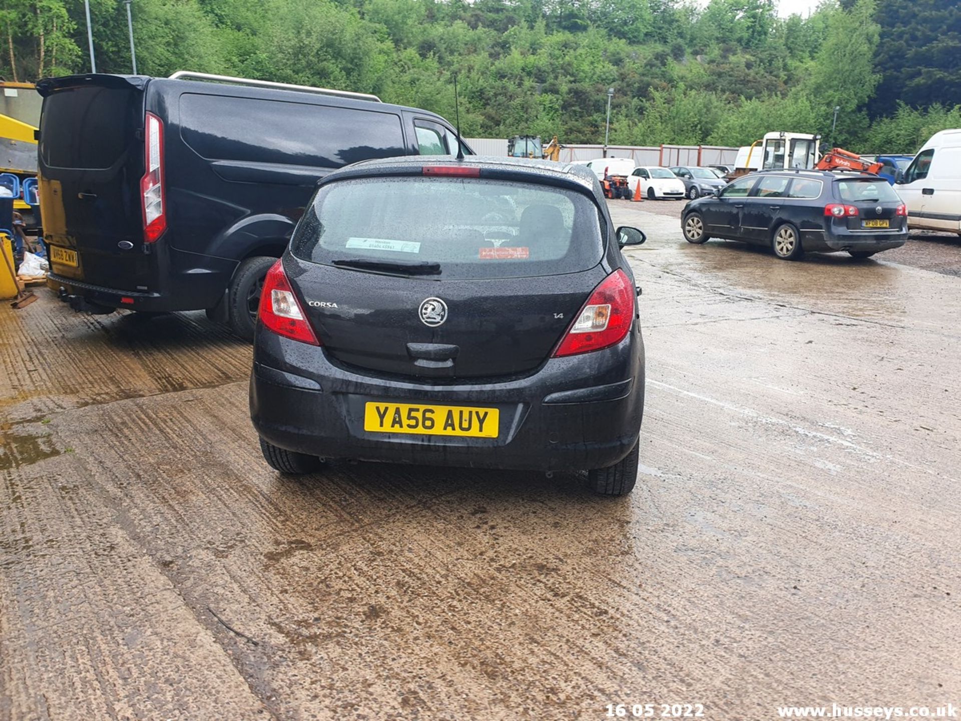 07/56 VAUXHALL CORSA CLUB A/C - 1364cc 5dr Hatchback (Black, 131k) - Image 10 of 34