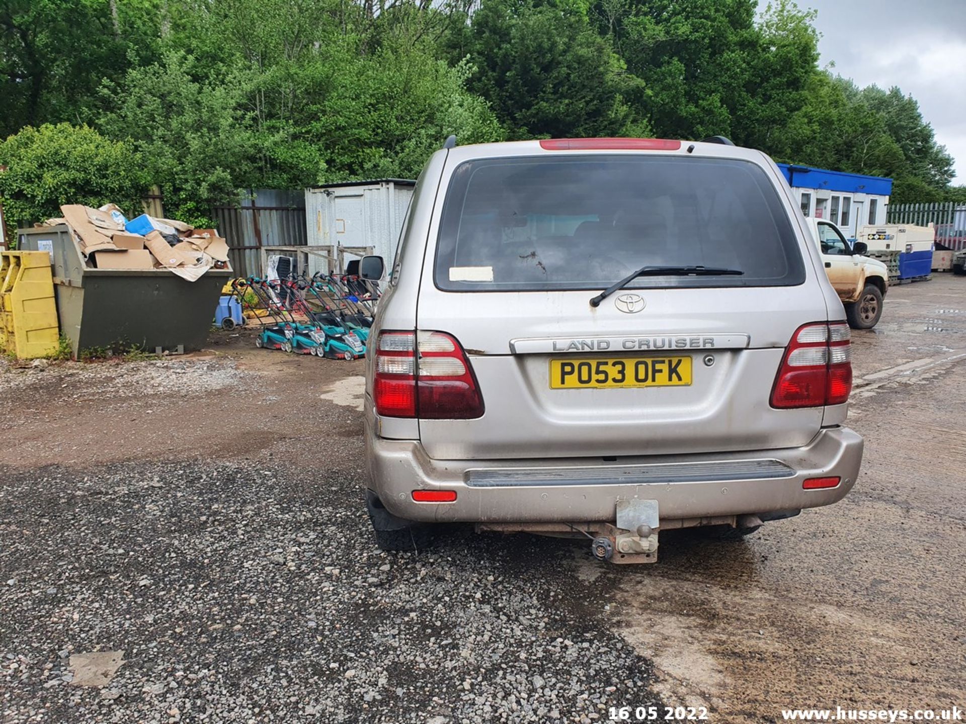 03/53 TOYOTA LAND CRUISER - 4164cc Estate (Silver) - Image 14 of 54