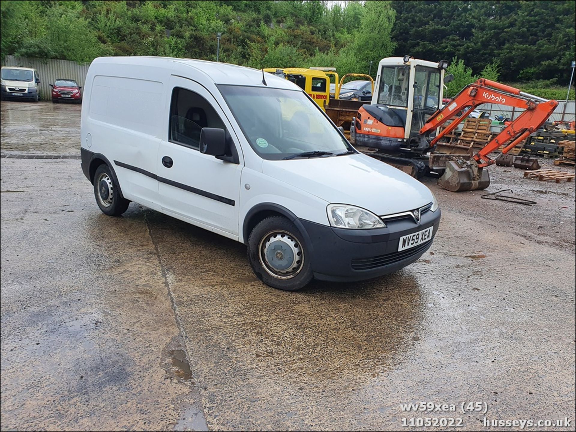 09/59 VAUXHALL COMBO 1700 CDTI - 1248cc 5dr Van (White, 80k) - Image 45 of 46