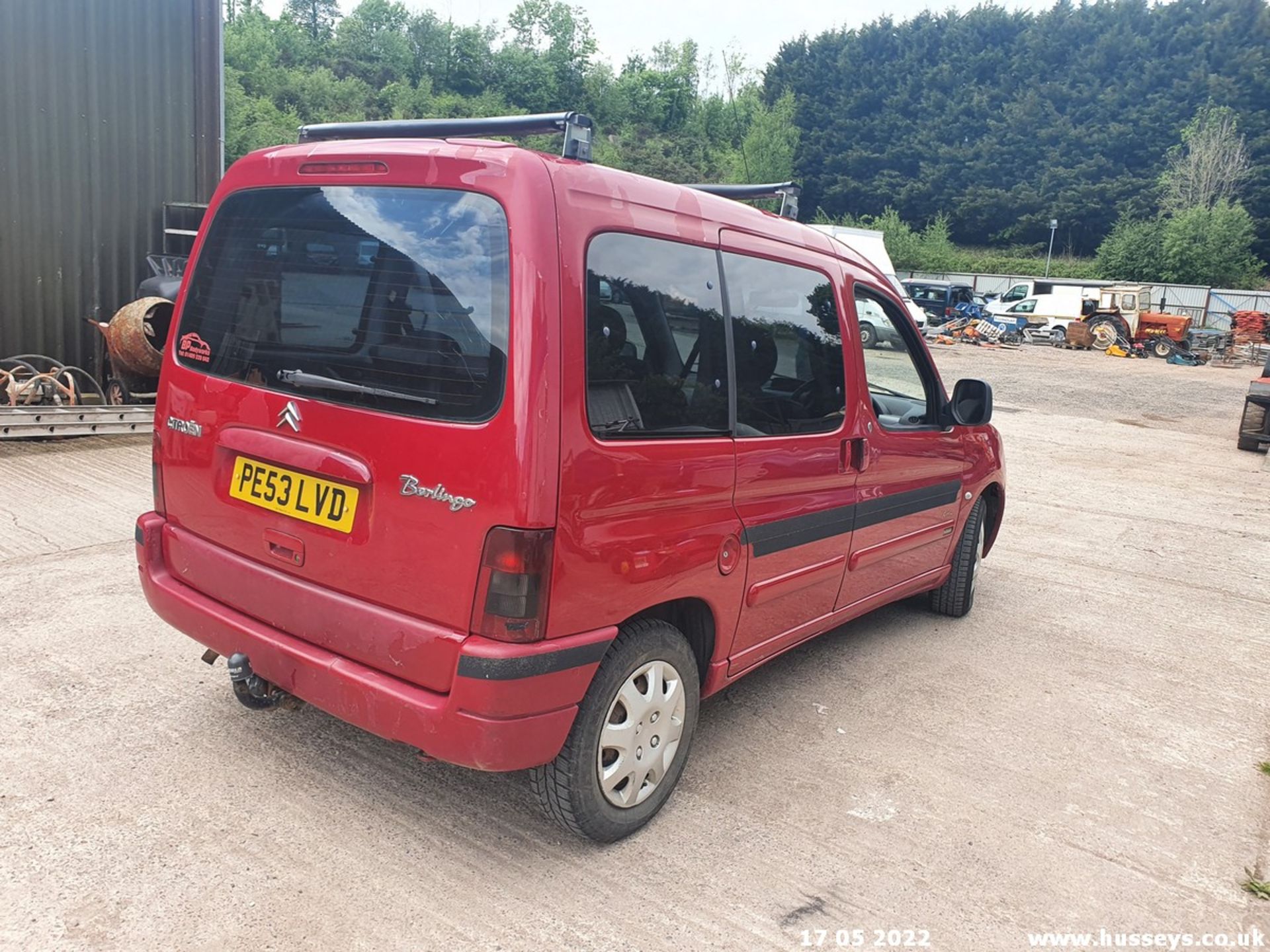 03/53 CITROEN BERLINGO M-SPACE FORTE D - 1868cc 5dr MPV (Red, 119k) - Image 16 of 42