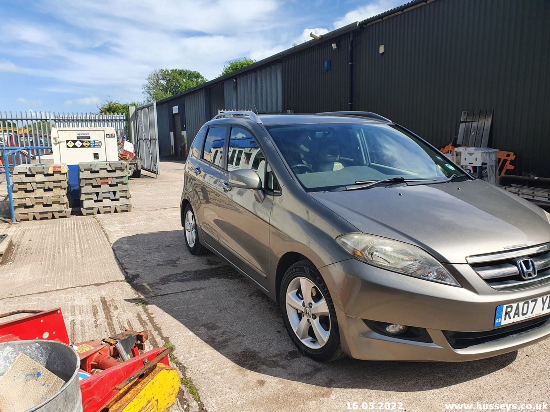 07/07 HONDA FR-V EX I-CTDI - 2204cc 5dr MPV (Grey) - Image 7 of 36