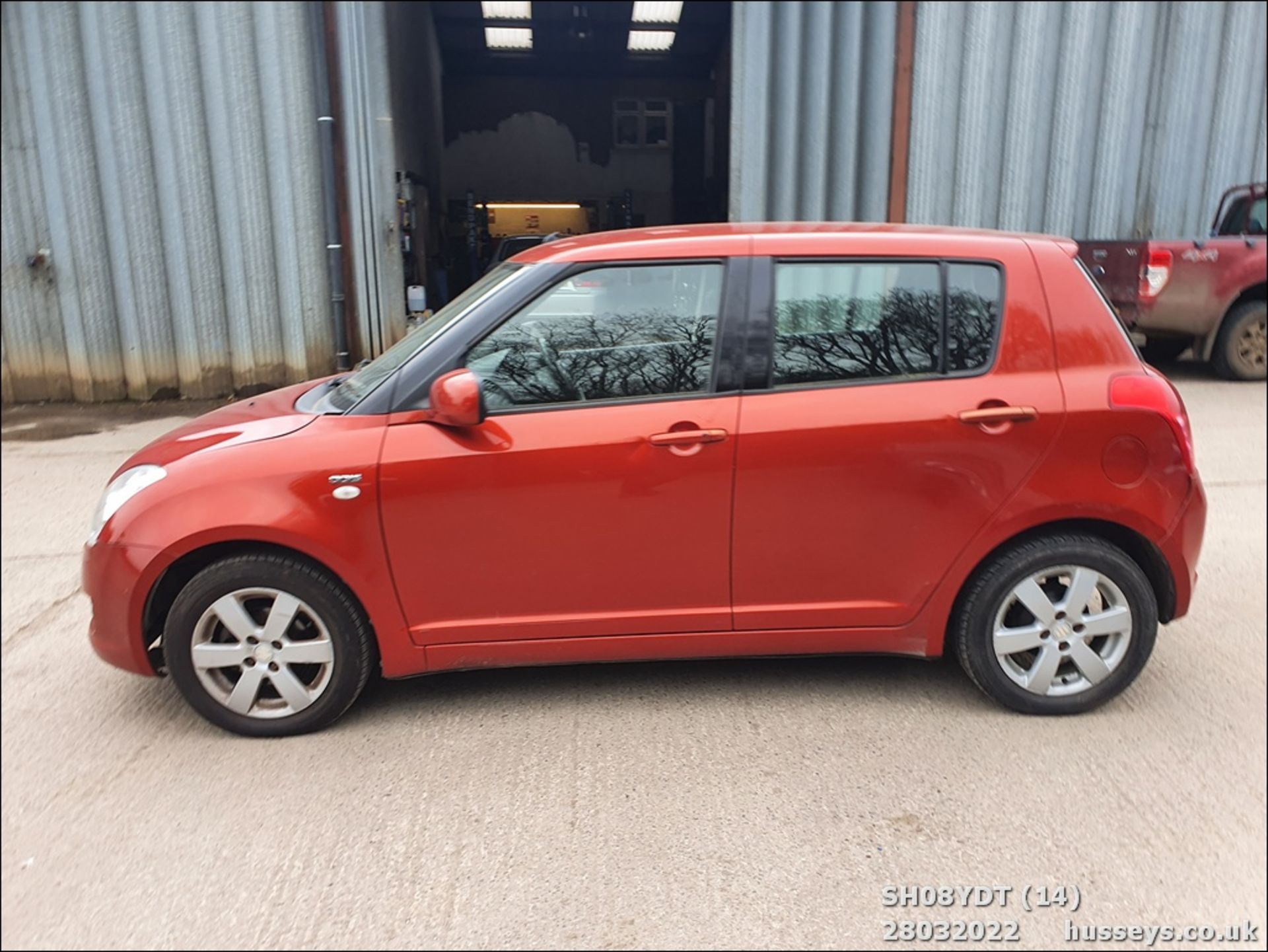 08/08 SUZUKI SWIFT DDIS - 1248cc 5dr Hatchback (Orange) - Image 15 of 40