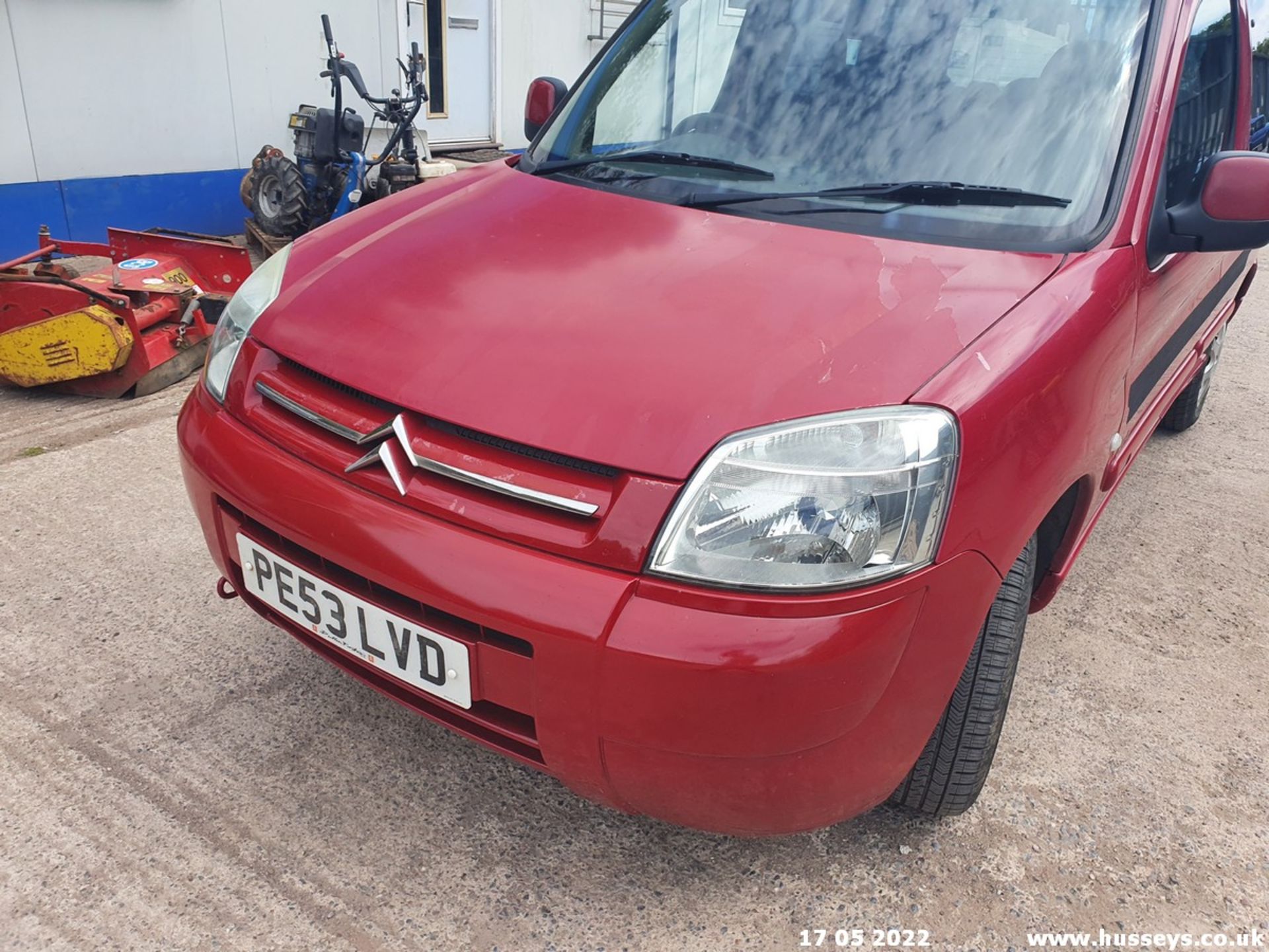 03/53 CITROEN BERLINGO M-SPACE FORTE D - 1868cc 5dr MPV (Red, 119k) - Image 27 of 42