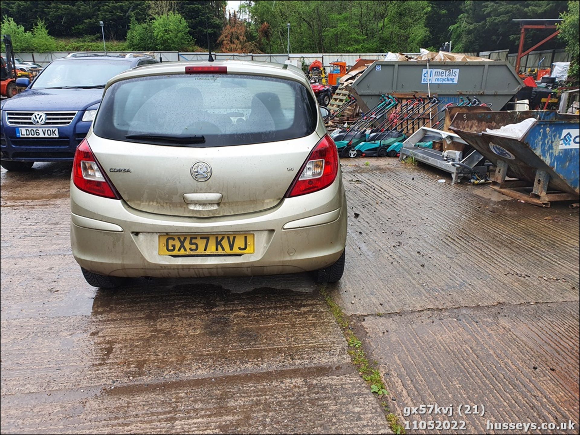 07/57 VAUXHALL CORSA CLUB A/C AUTO - 1364cc 5dr Hatchback (Gold) - Image 19 of 35