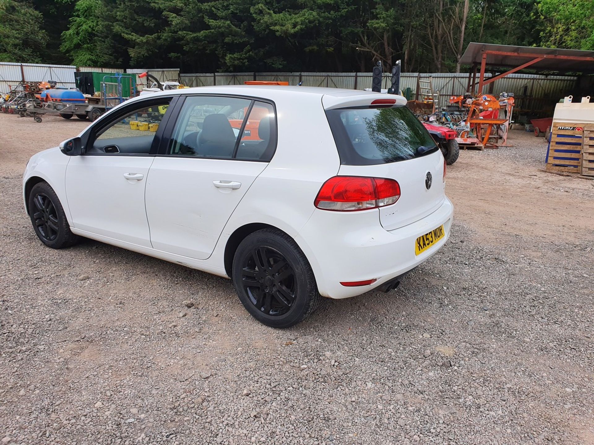 09/53 VOLKSWAGEN GOLF SE TSI - 1390cc 5dr Hatchback (White, 123k) - Image 16 of 30