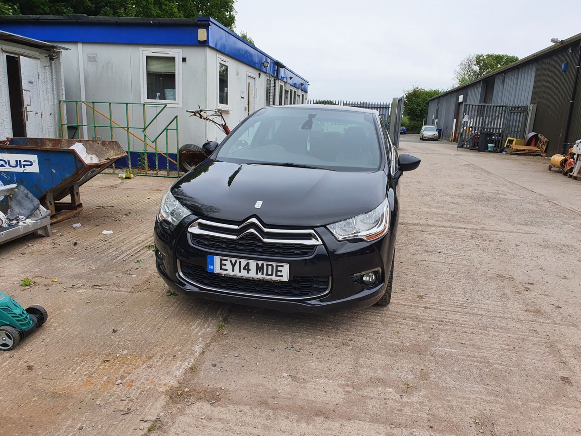 14/14 CITROEN DS4 DSTYLE AIRDREAM E-HDI - 1560cc 5dr Hatchback (Black, 147k) - Image 16 of 36