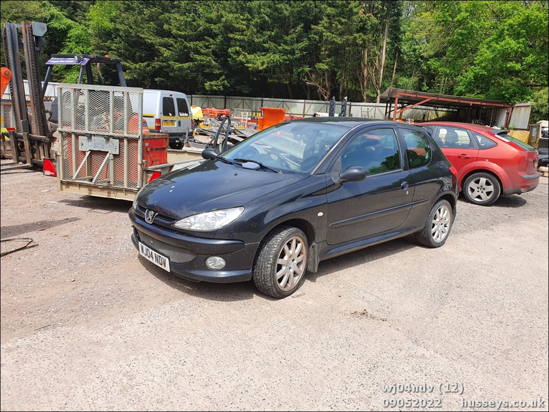 04/04 PEUGEOT 206 XSI TDI - 1997cc 3dr Hatchback (Black, 172k) - Image 12 of 43