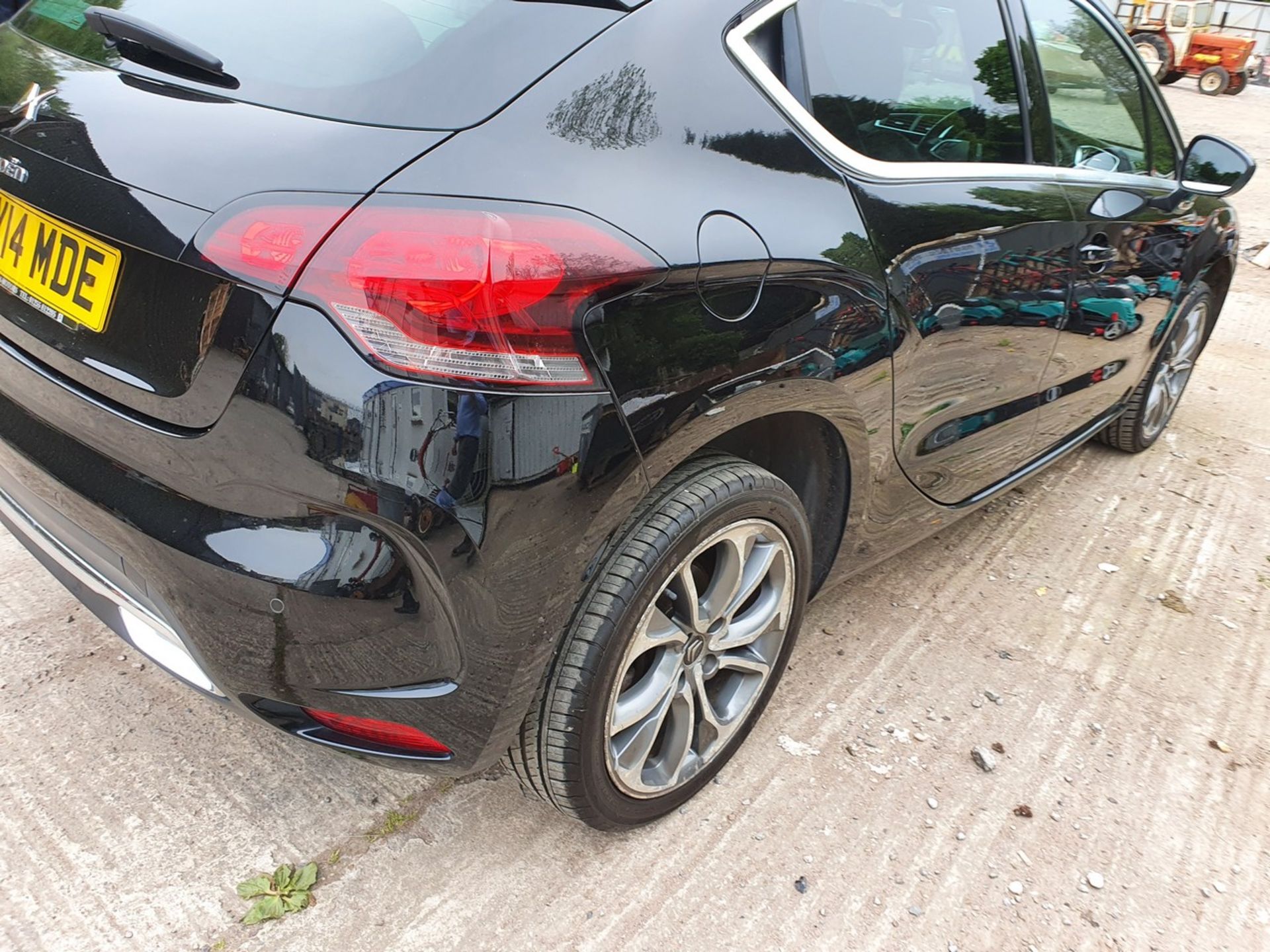 14/14 CITROEN DS4 DSTYLE AIRDREAM E-HDI - 1560cc 5dr Hatchback (Black, 147k) - Image 25 of 36