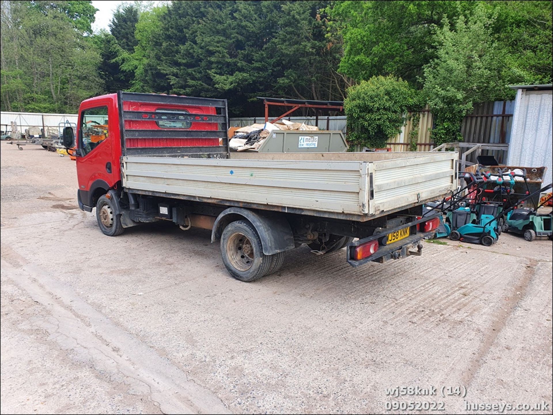 08/58 NISSAN CABSTAR 35.13 S/C MWB - 2488cc 2dr Pickup (Red, 133k) - Image 14 of 25