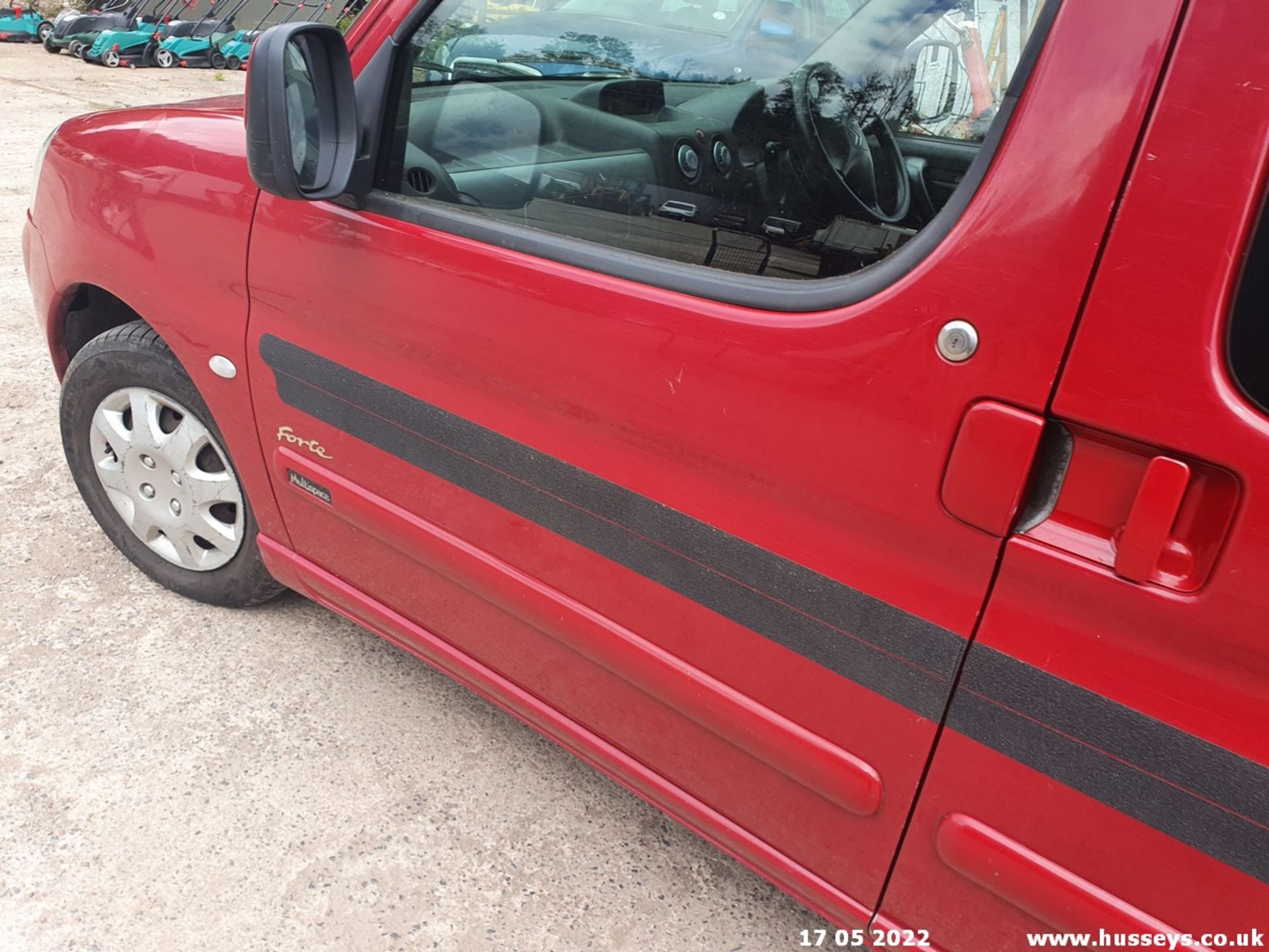 03/53 CITROEN BERLINGO M-SPACE FORTE D - 1868cc 5dr MPV (Red, 119k) - Image 24 of 42