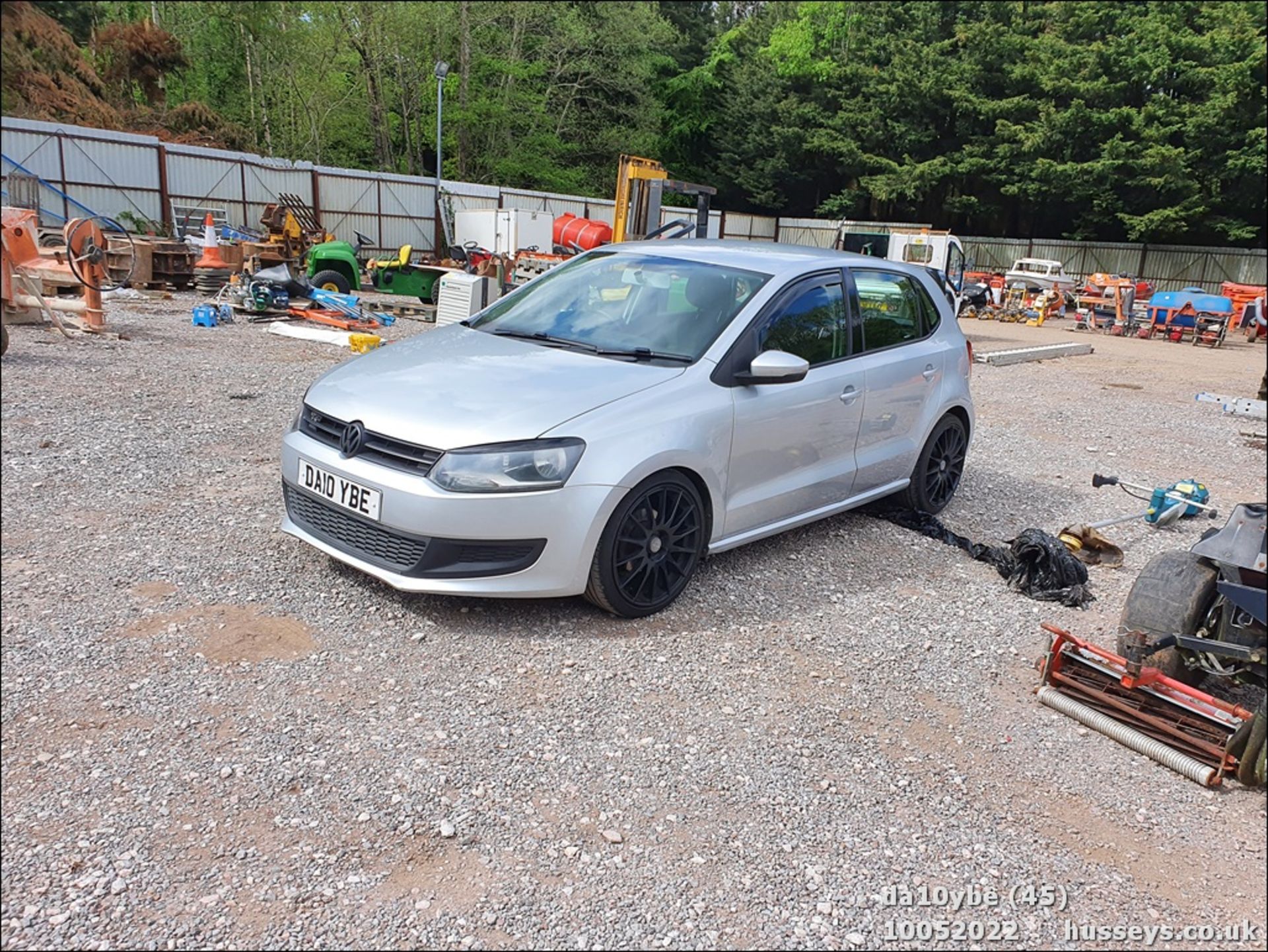 10/10 VOLKSWAGEN POLO SE 70 - 1198cc 5dr Hatchback (Silver, 117k) - Image 43 of 45