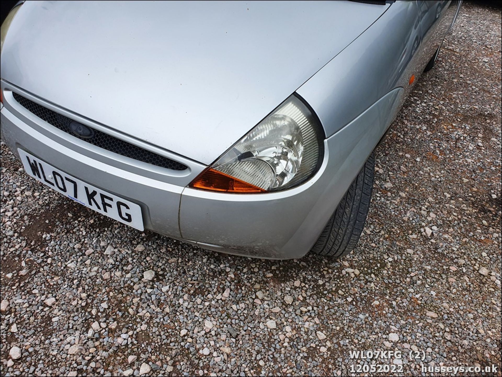 07/07 FORD KA STYLE CLIMATE - 1297cc 3dr Hatchback (Silver, 64k) - Image 4 of 35