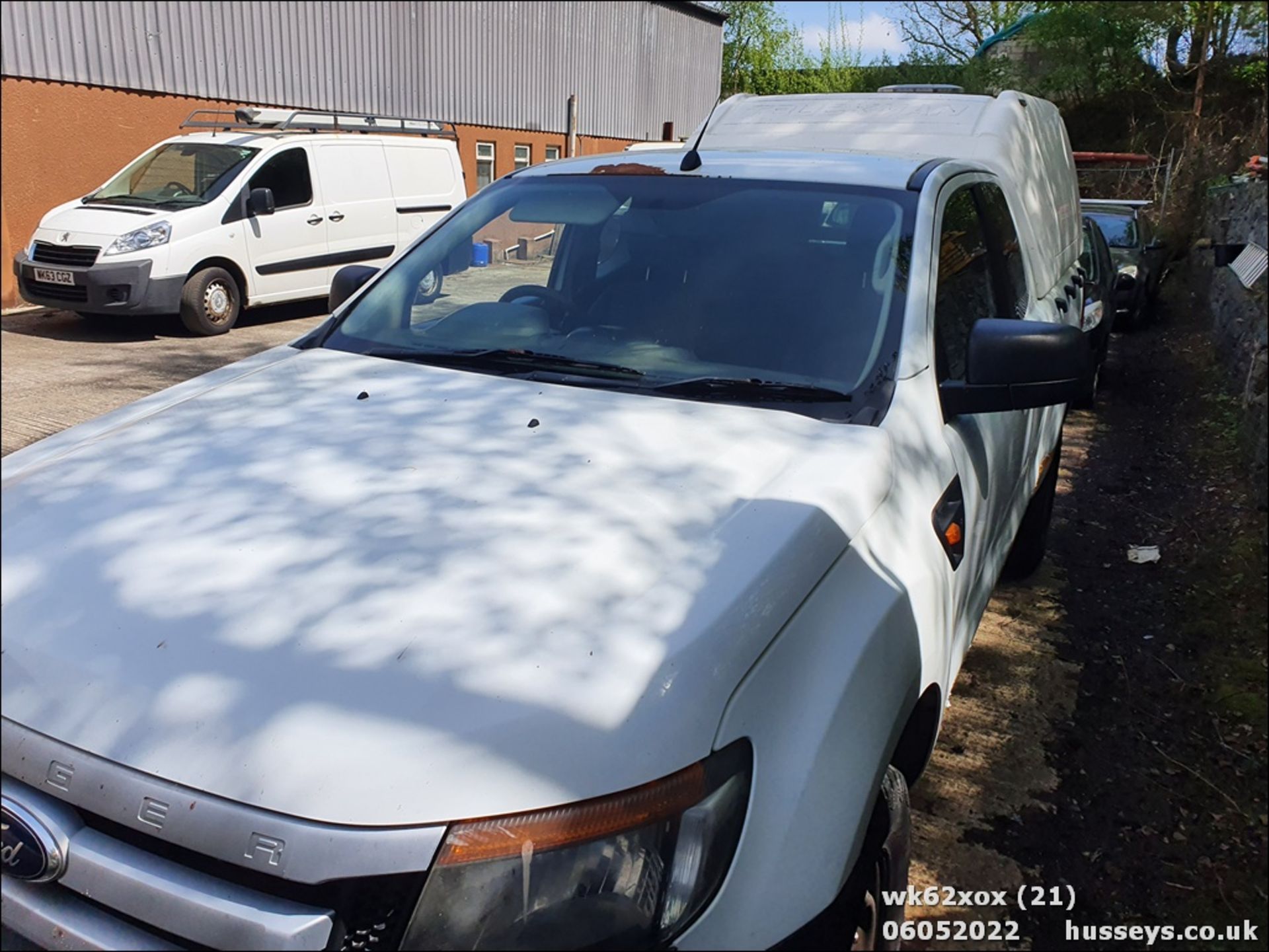 12/62 FORD RANGER XL 4X4 TDCI - 2198cc 3dr (White, 105k) - Image 22 of 34