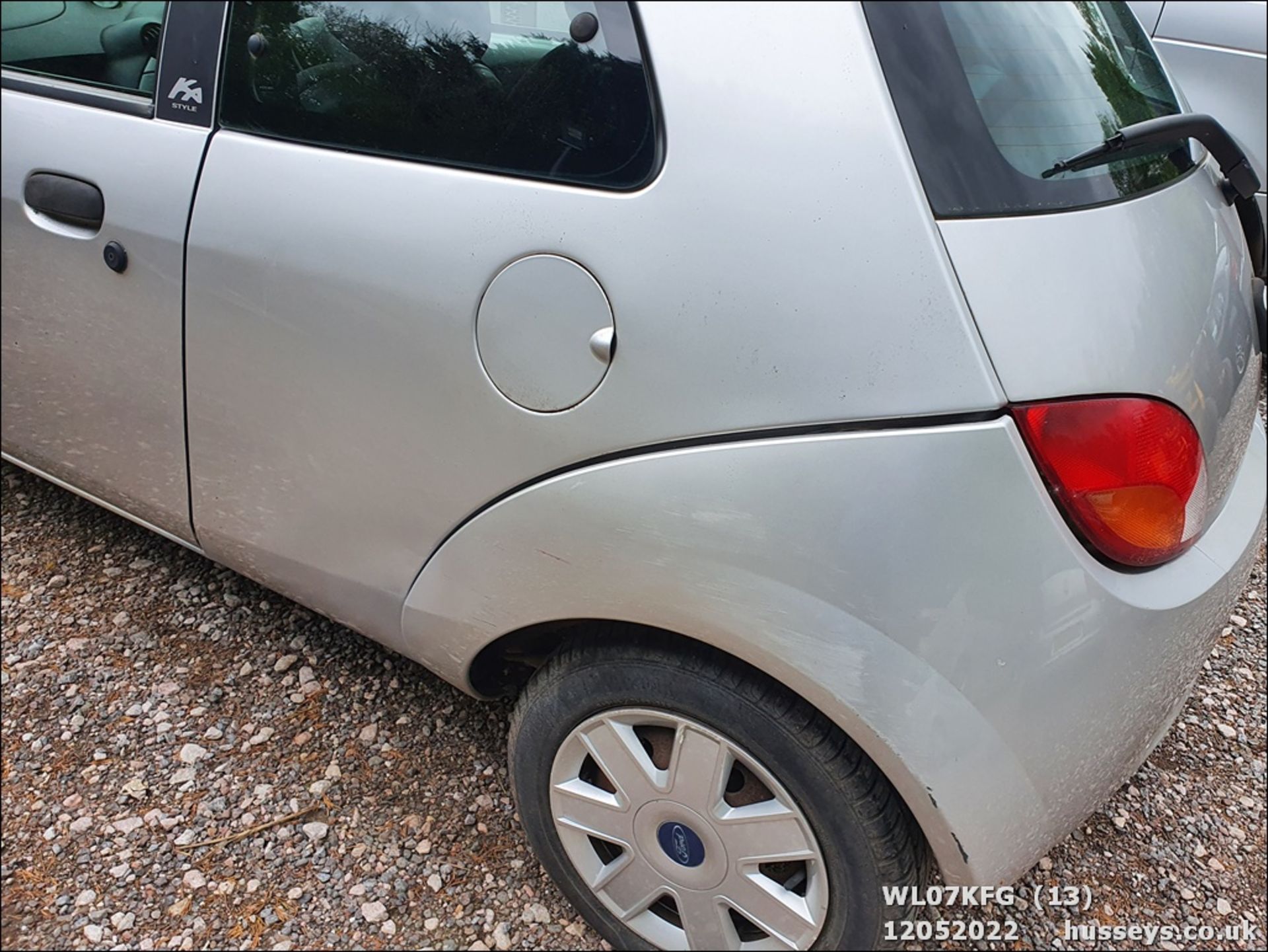 07/07 FORD KA STYLE CLIMATE - 1297cc 3dr Hatchback (Silver, 64k) - Image 15 of 35