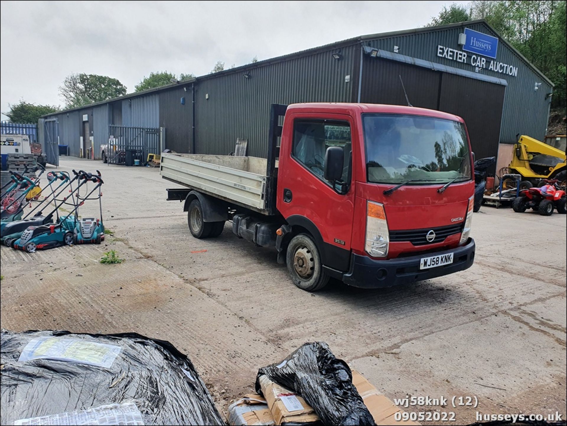 08/58 NISSAN CABSTAR 35.13 S/C MWB - 2488cc 2dr Pickup (Red, 133k) - Image 12 of 25