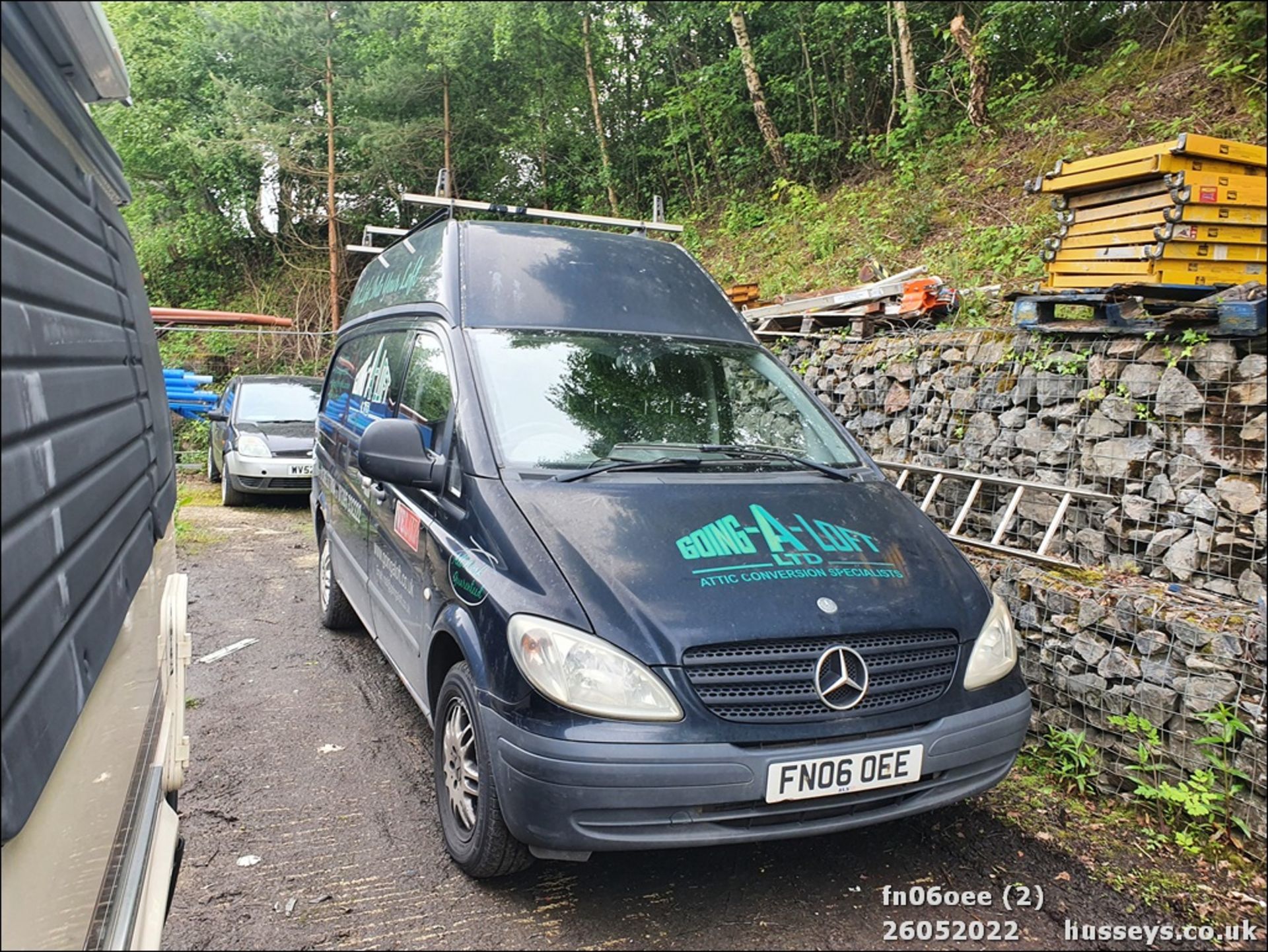 06/06 MERCEDES VITO 111 CDI LONG - 2148cc 6dr Van (Black) - Image 2 of 21