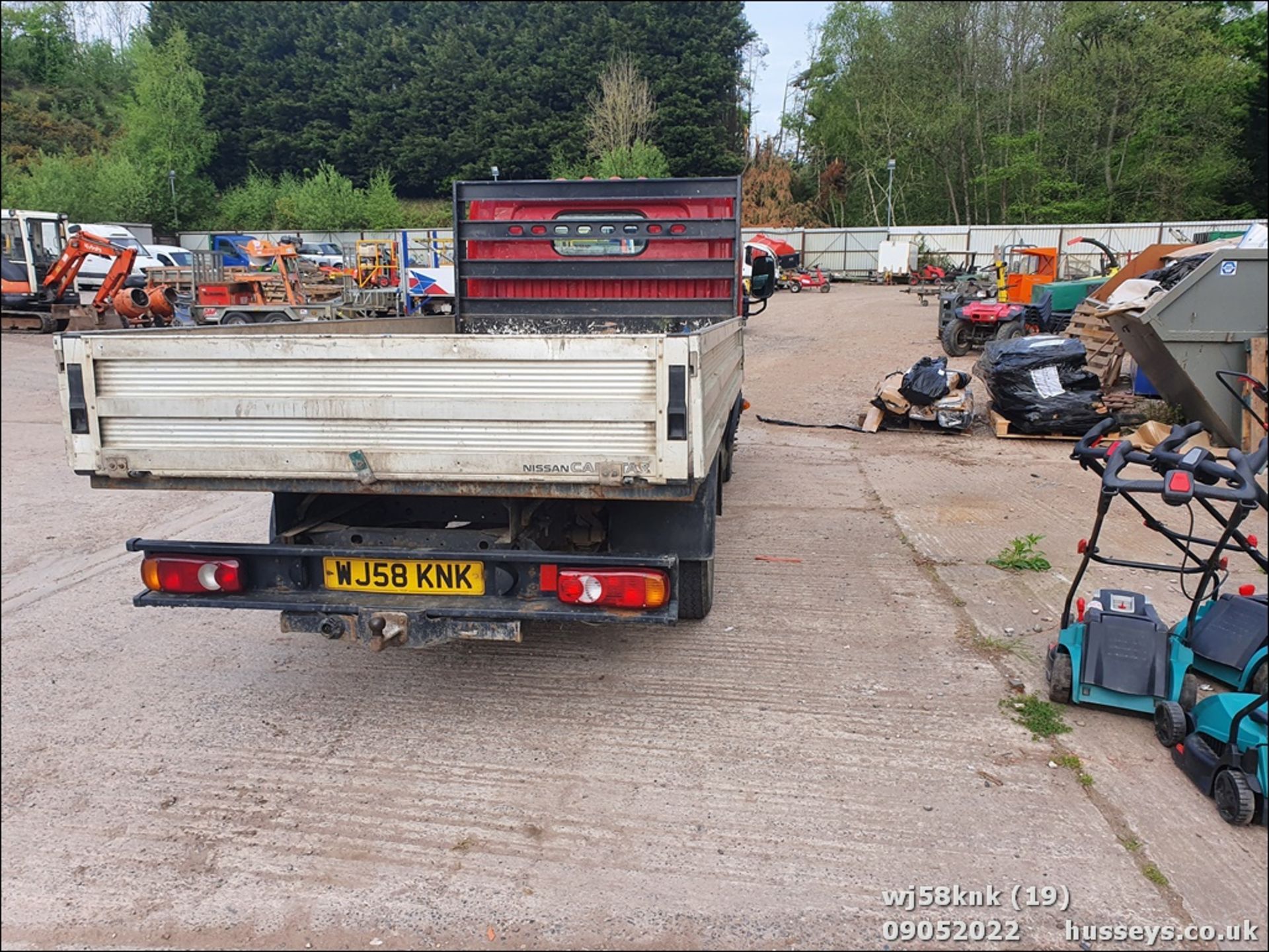 08/58 NISSAN CABSTAR 35.13 S/C MWB - 2488cc 2dr Pickup (Red, 133k) - Image 19 of 25