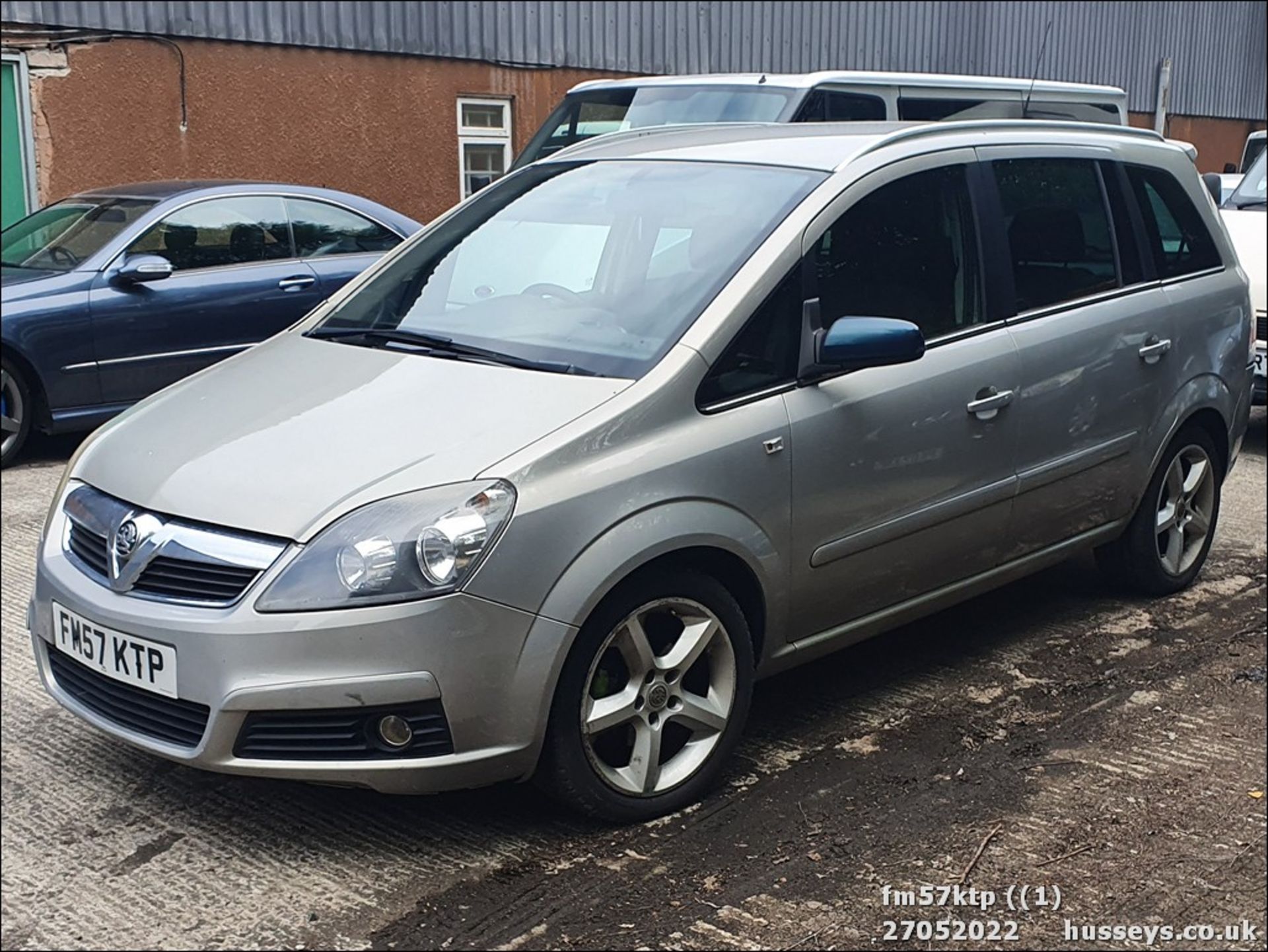 08/57 VAUXHALL ZAFIRA SRI - 1796cc 5dr MPV (Beige, 138k)