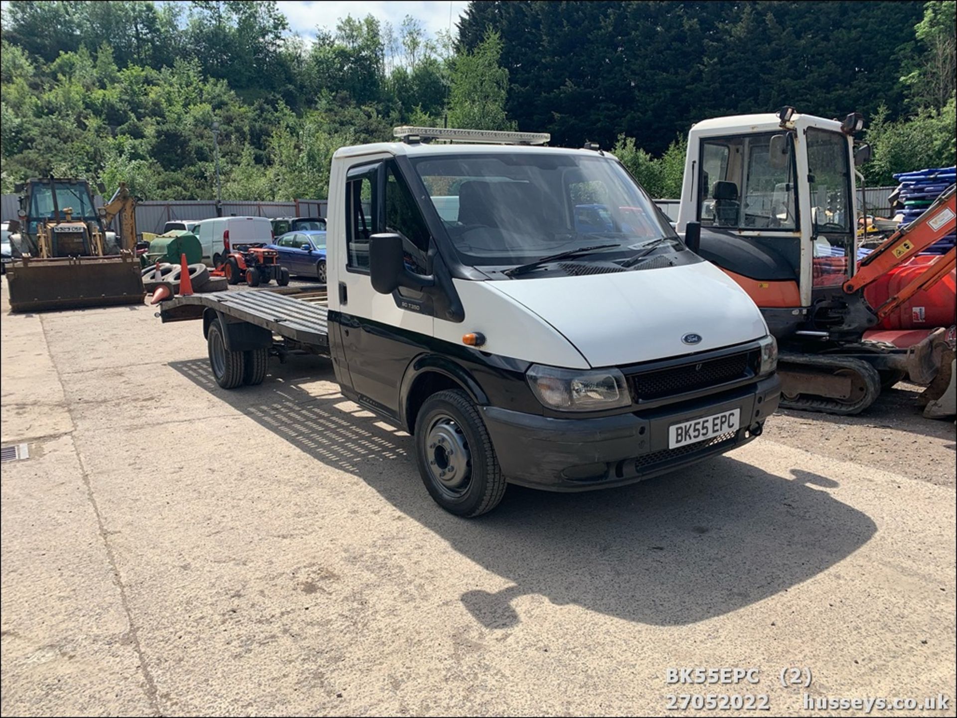 05/55 FORD TRANSIT RECOVERY 350 LWB - 2402cc 2dr Luton (White) - Image 5 of 22