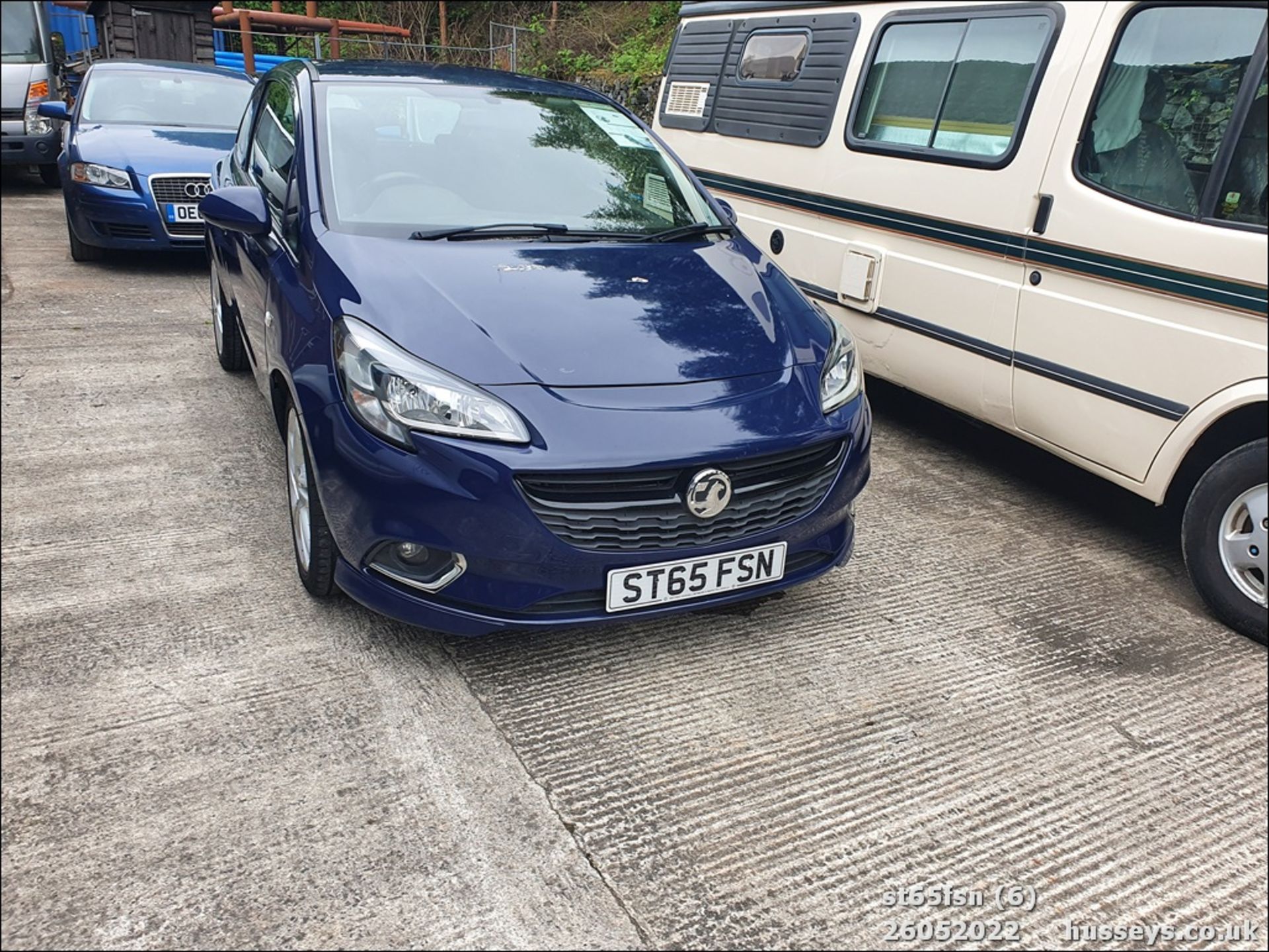 15/65 VAUXHALL CORSA DESIGN - 1229cc 3dr Hatchback (Blue, 39k) - Image 6 of 27