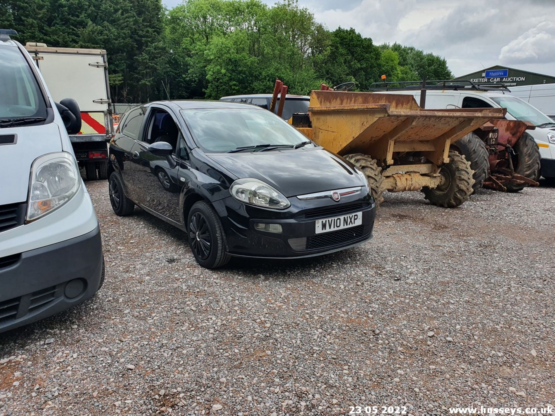 10/10 FIAT PUNTO EVO ACTIVE - 1368cc 3dr Hatchback (Black, 84k) - Image 56 of 56