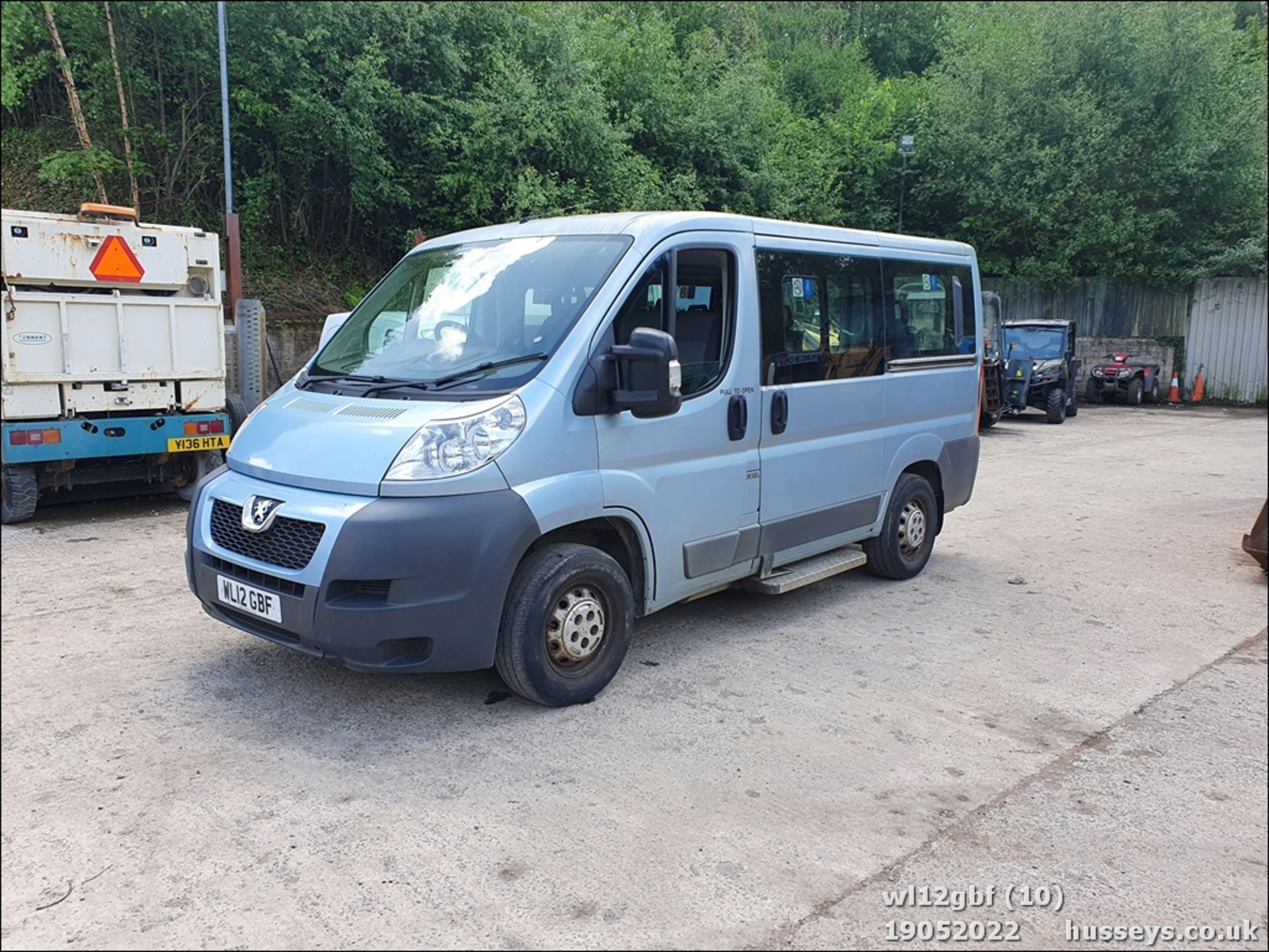 12/12 PEUGEOT BOXER 333 L1H1 HDI - 2198cc 5dr MPV (Blue) - Image 10 of 46