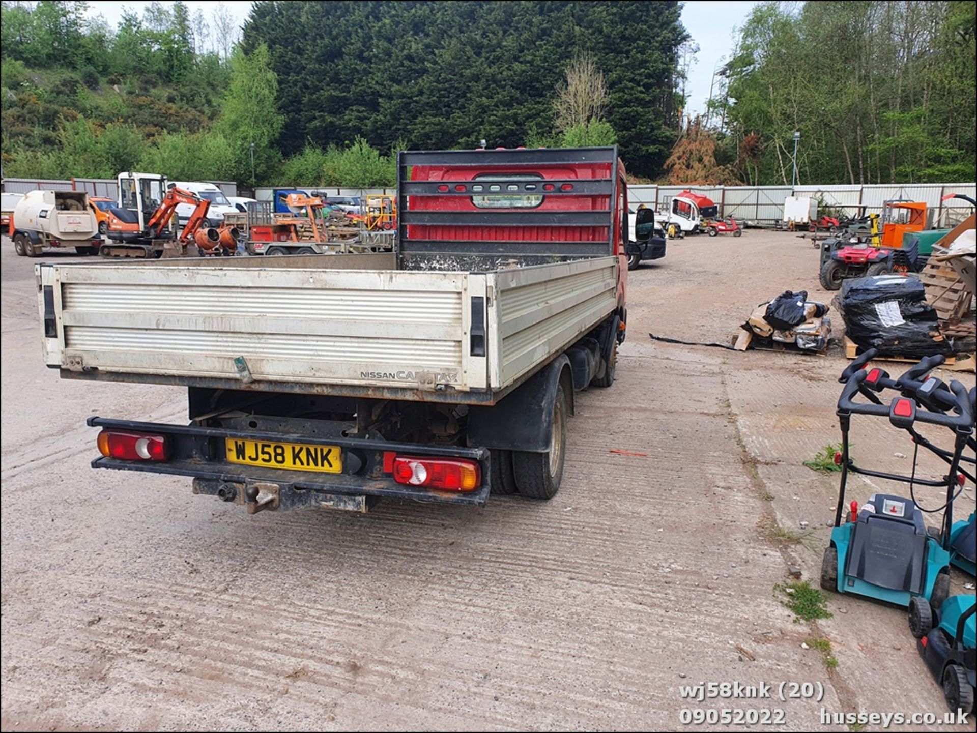 08/58 NISSAN CABSTAR 35.13 S/C MWB - 2488cc 2dr Pickup (Red, 133k) - Image 20 of 25