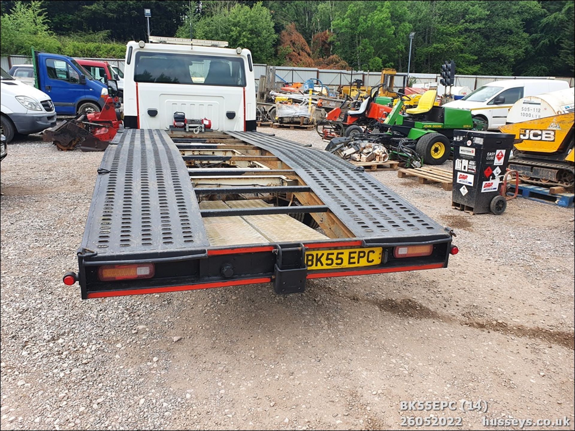 05/55 FORD TRANSIT RECOVERY 350 LWB - 2402cc 2dr Luton (White) - Image 9 of 22