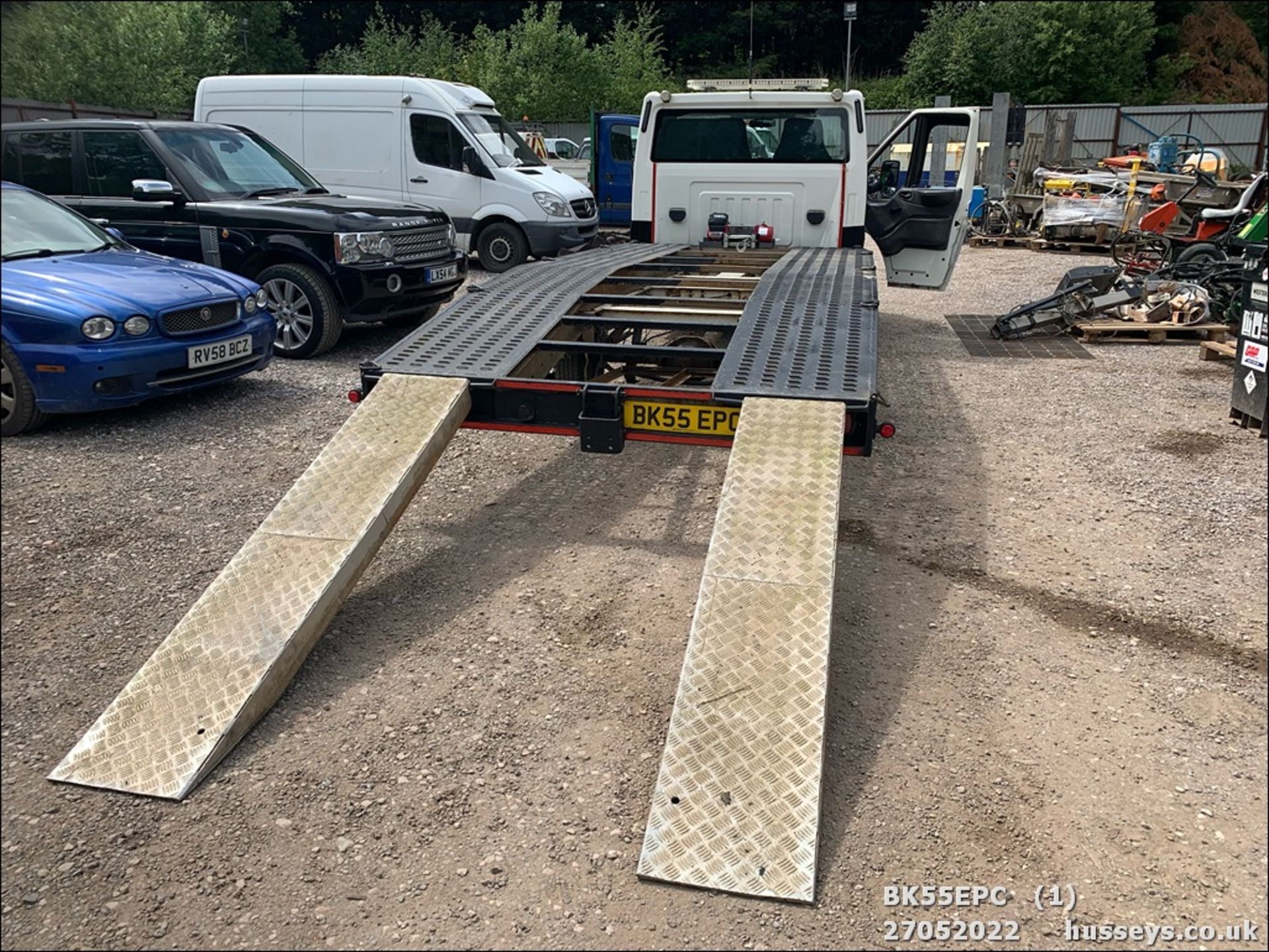 05/55 FORD TRANSIT RECOVERY 350 LWB - 2402cc 2dr Luton (White) - Image 6 of 22