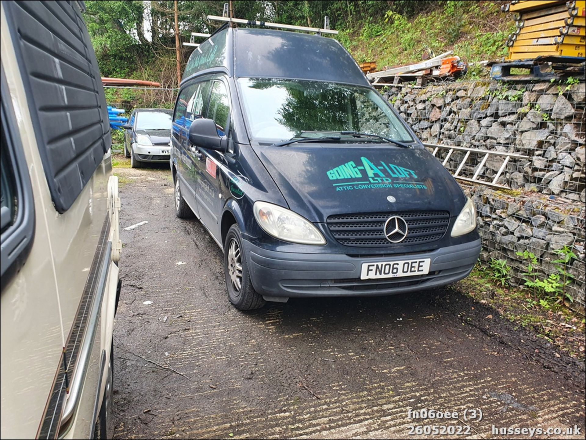 06/06 MERCEDES VITO 111 CDI LONG - 2148cc 6dr Van (Black) - Image 3 of 21