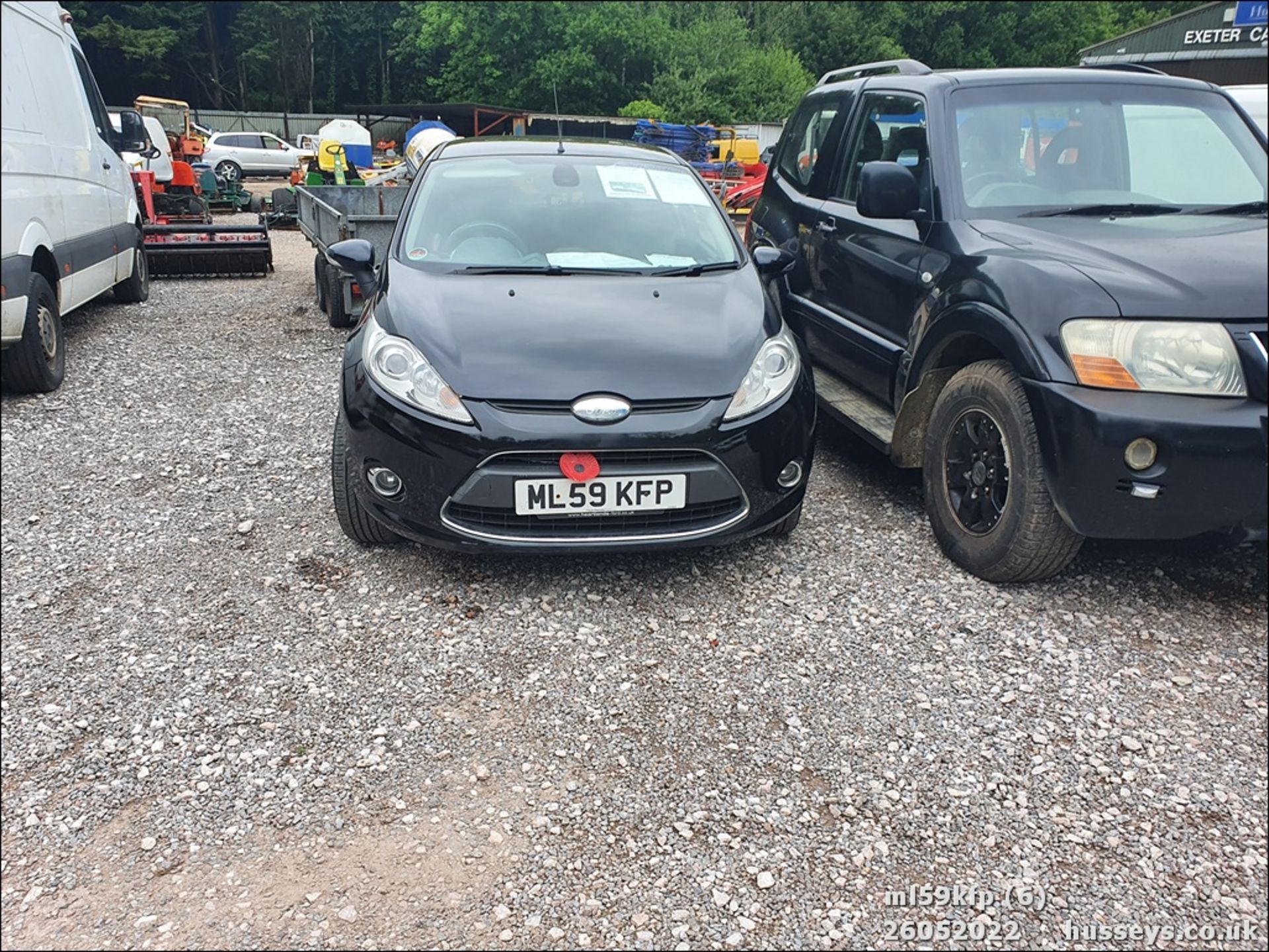 09/59 FORD FIESTA ZETEC 95 - 1388cc 5dr Hatchback (Black) - Image 6 of 24