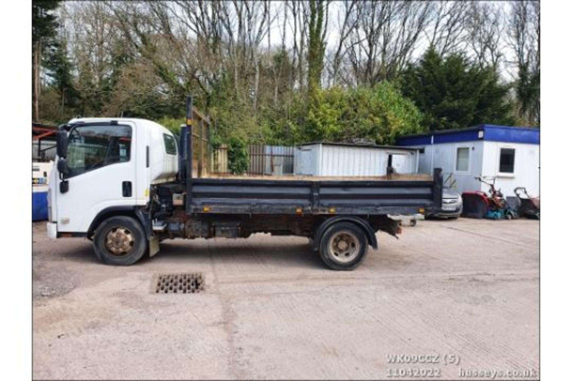 09/09 ISUZU TRUCKS NQR 70 - 5193cc 2dr Tipper (White, 205k) - Image 6 of 18