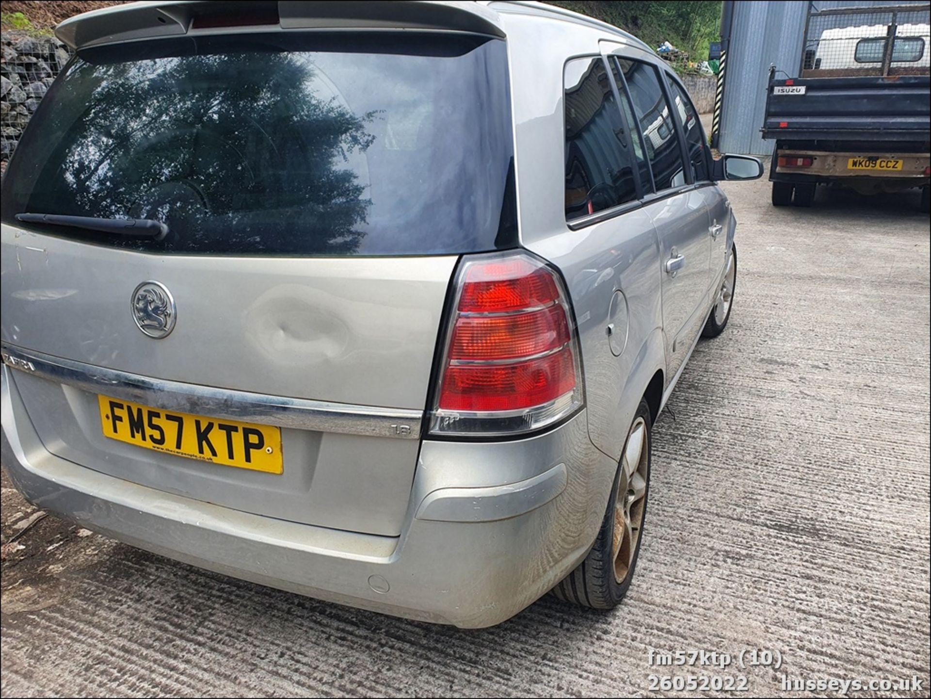 08/57 VAUXHALL ZAFIRA SRI - 1796cc 5dr MPV (Beige, 138k) - Image 10 of 26