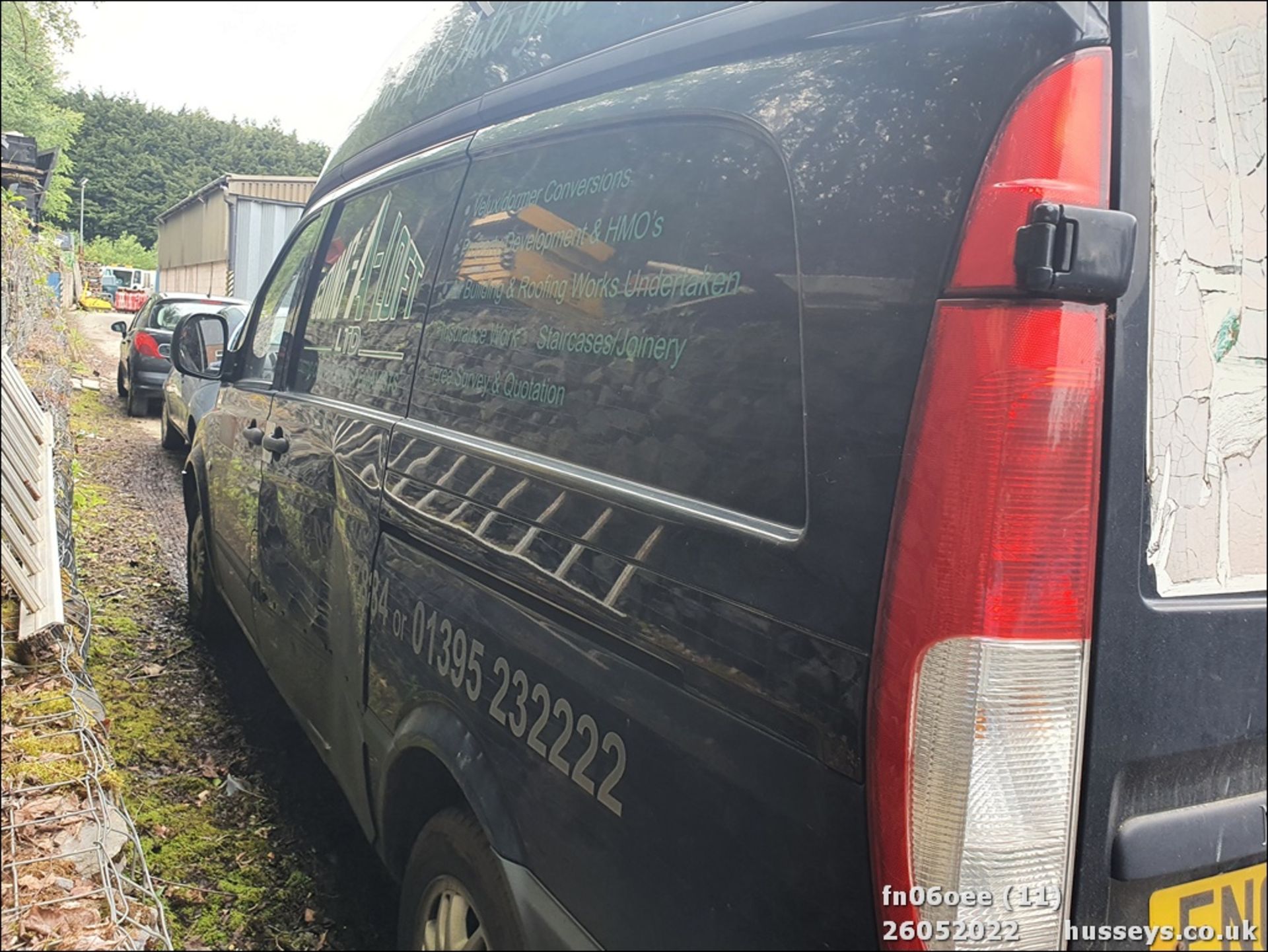 06/06 MERCEDES VITO 111 CDI LONG - 2148cc 6dr Van (Black) - Image 11 of 21