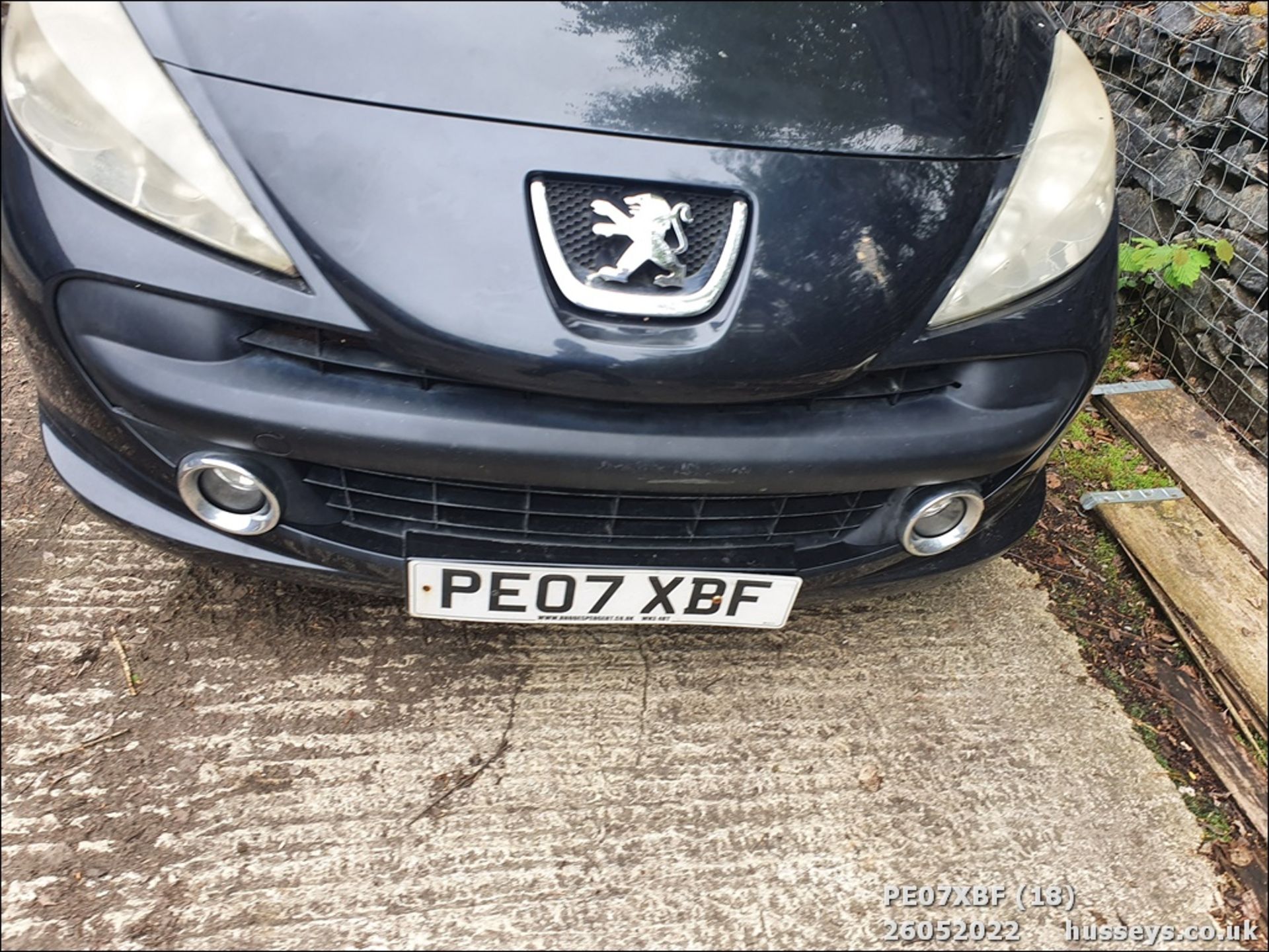 07/07 PEUGEOT 207 SPORT 87 - 1360cc 5dr Hatchback (Black) - Image 18 of 31