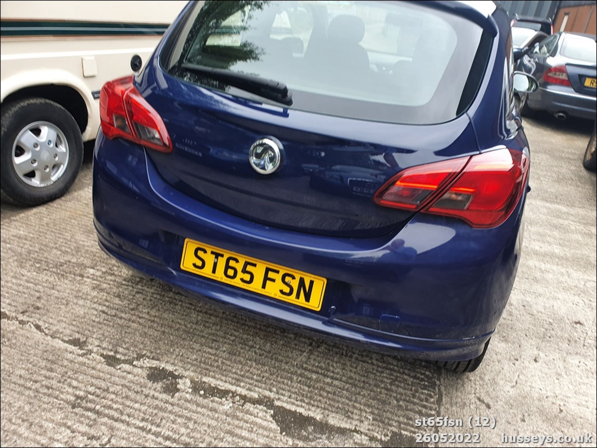 15/65 VAUXHALL CORSA DESIGN - 1229cc 3dr Hatchback (Blue, 39k) - Image 12 of 27