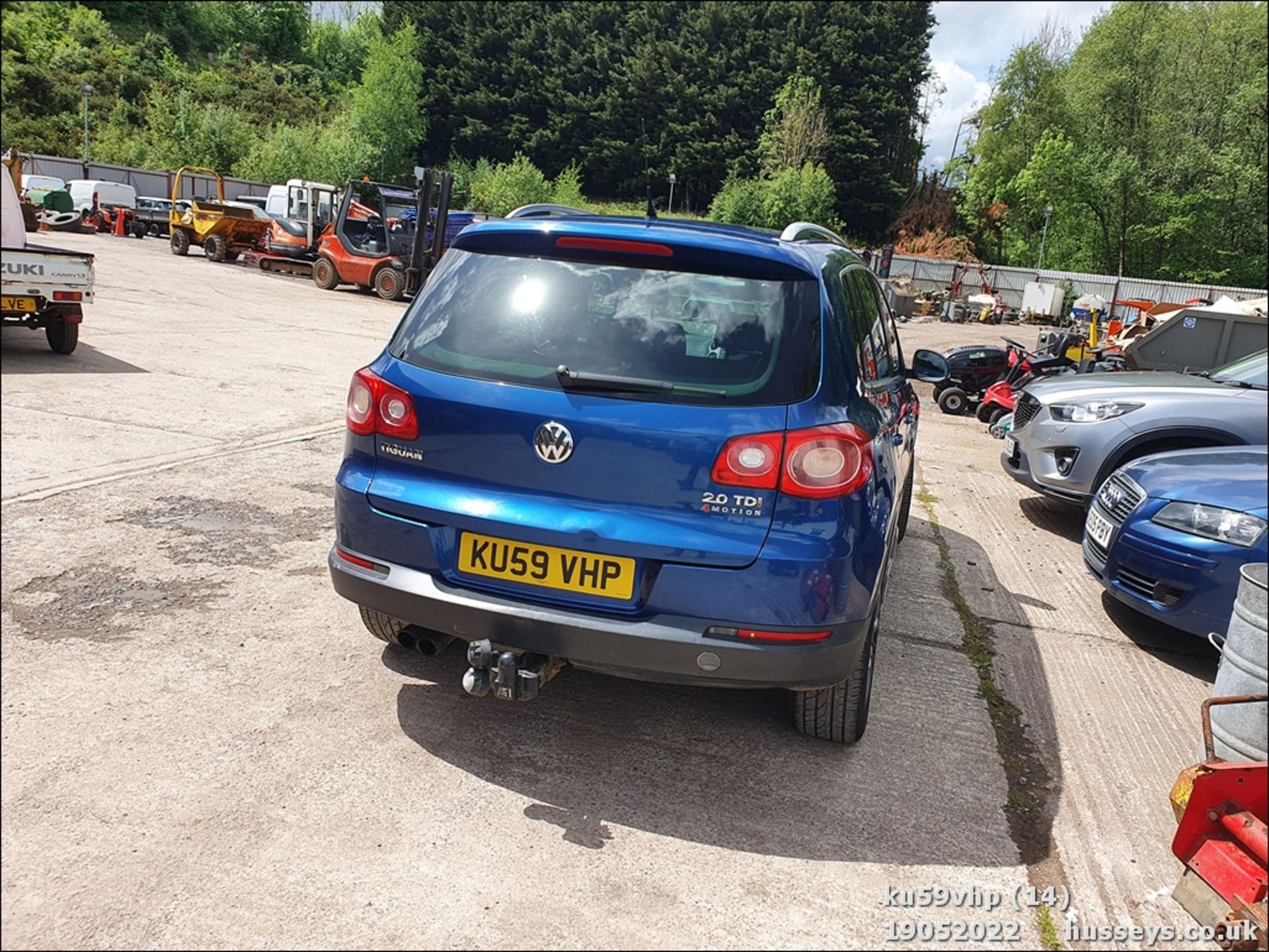 09/59 VOLKSWAGEN TIGUAN SPORT TDI - 1968cc 5dr Estate (Blue, 156k) - Image 14 of 46