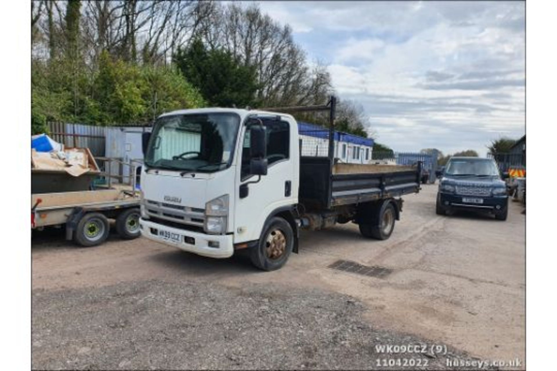 09/09 ISUZU TRUCKS NQR 70 - 5193cc 2dr Tipper (White, 205k) - Image 9 of 18