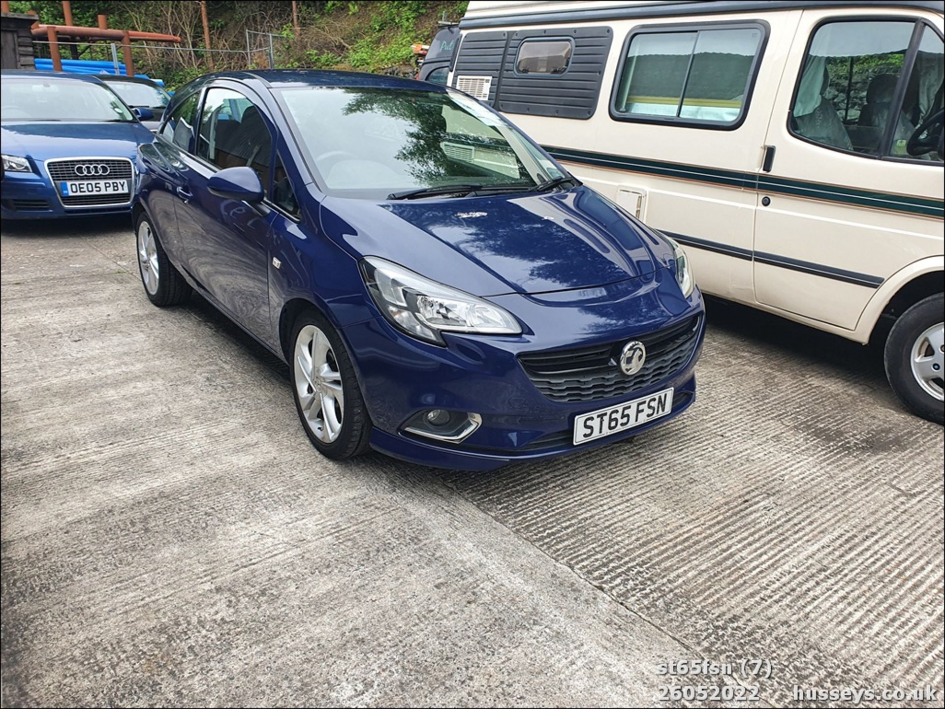 15/65 VAUXHALL CORSA DESIGN - 1229cc 3dr Hatchback (Blue, 39k) - Image 7 of 27