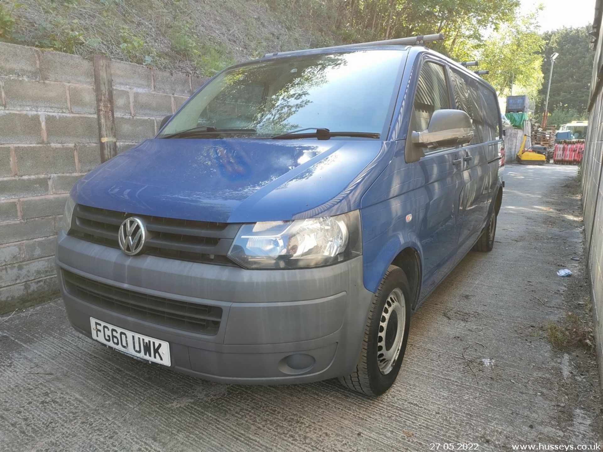 11/60 VOLKSWAGEN T-SPORTER T32 102 TDI LWB - 1968cc 5dr Van (Blue) - Image 4 of 29