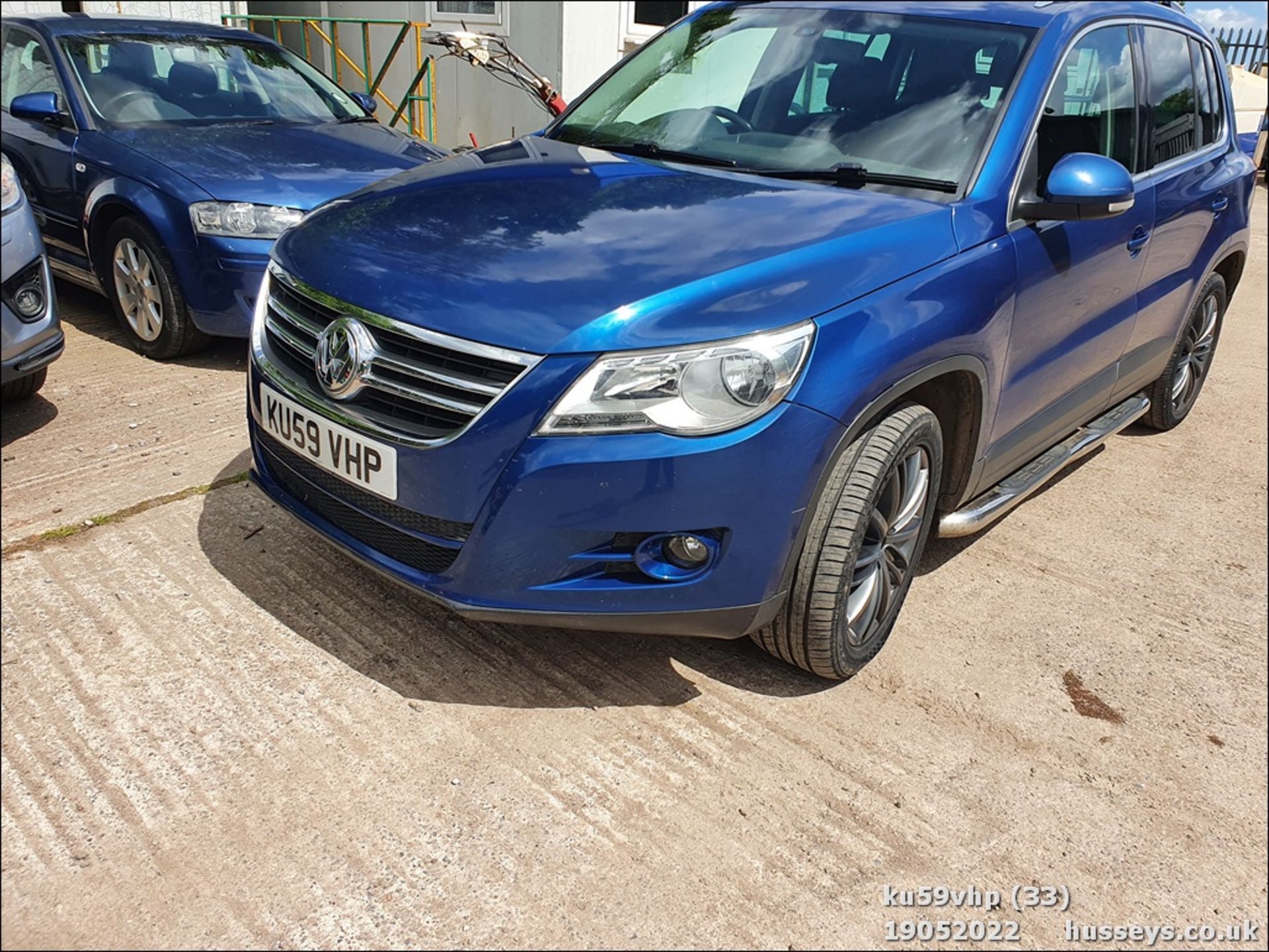 09/59 VOLKSWAGEN TIGUAN SPORT TDI - 1968cc 5dr Estate (Blue, 156k) - Image 33 of 46