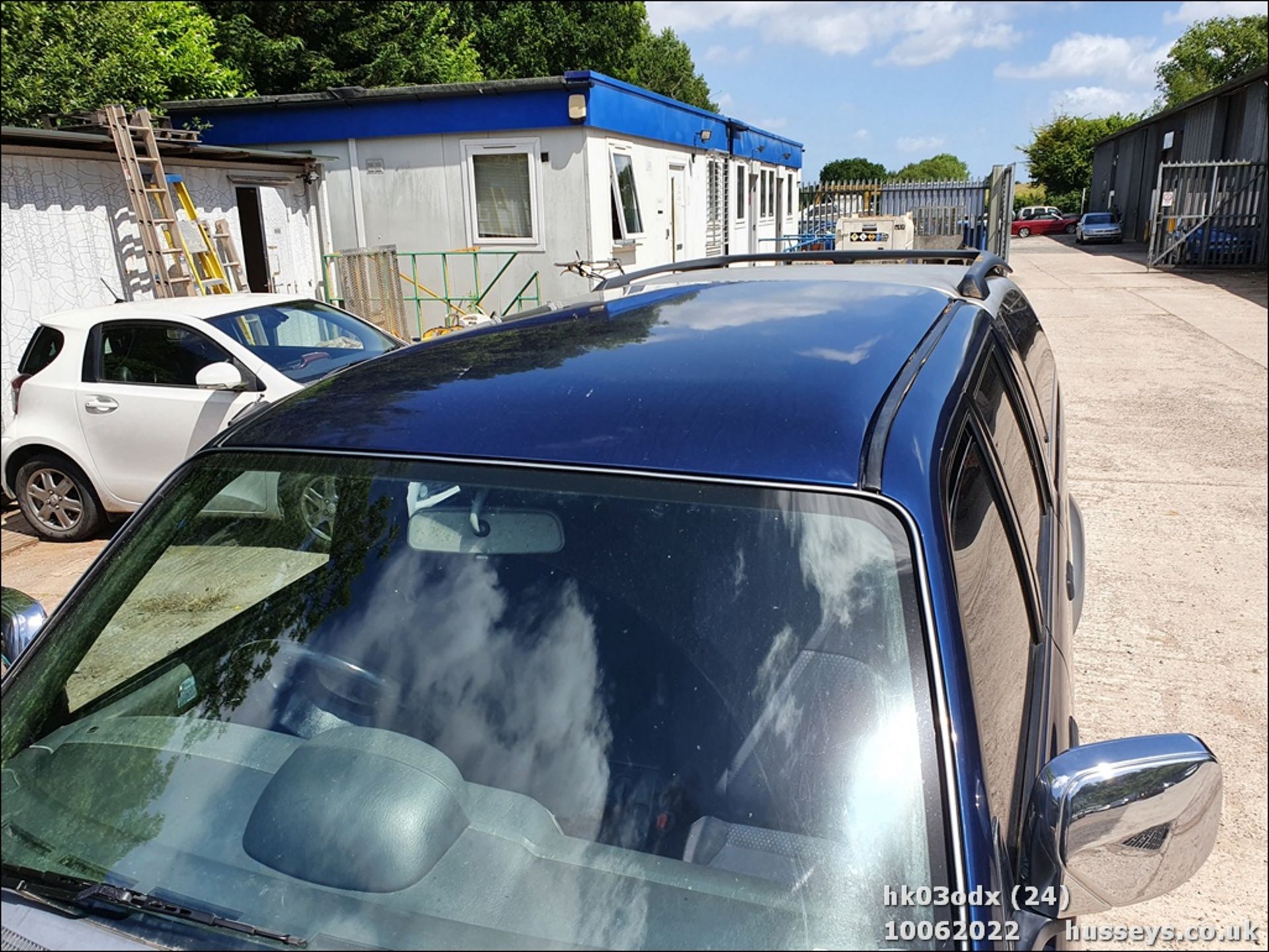 03/03 MITSUBISHI L200 ANIMAL LWB 4WD - 2477cc 2dr 4x4 (Blue/silver, 91k) - Image 24 of 29