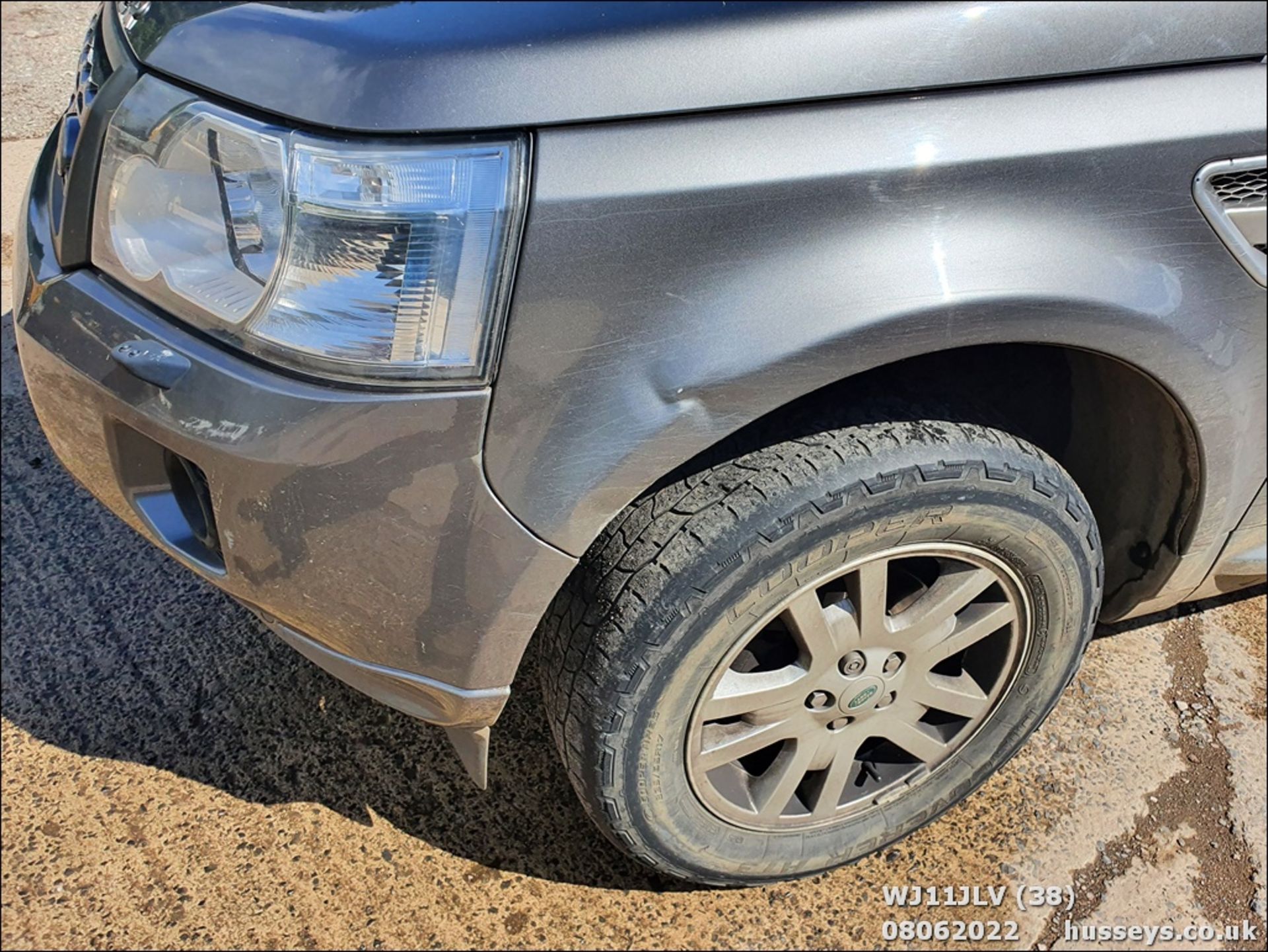 11/11 LAND ROVER FREELANDER XS TD4 - 2179cc 5dr Estate (Grey, 147k) - Image 38 of 47